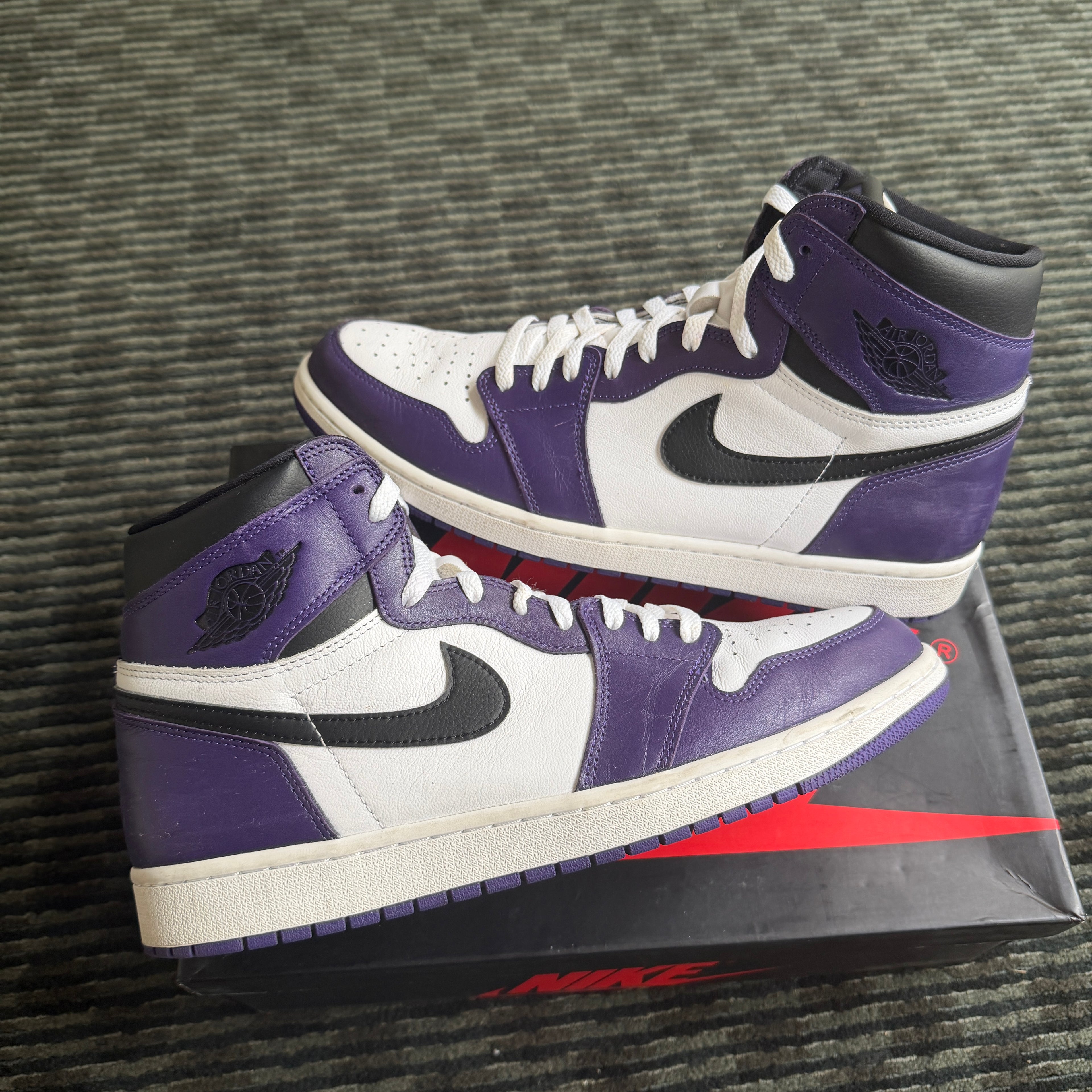 Jordan 1 Retro High Court Purple White