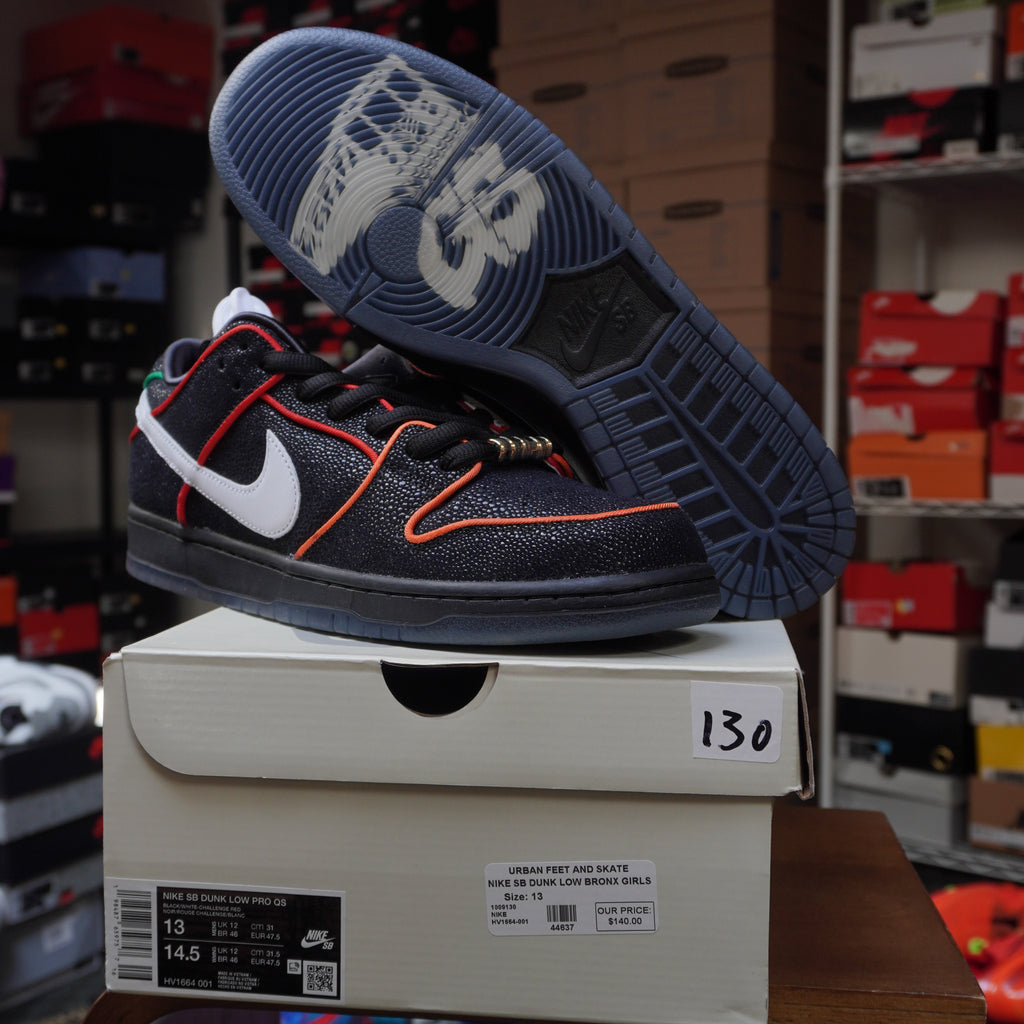 Nike SB Dunk Low Bronx Girls Skate