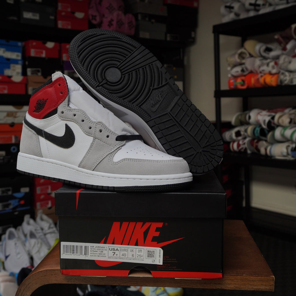 Jordan 1 Retro High Light Smoke Grey (GS)