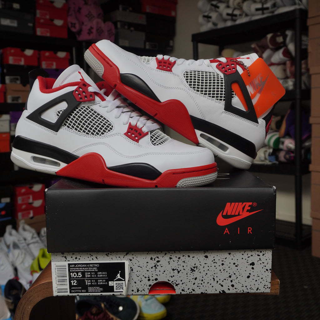 Jordan 4 Retro Fire Red (2020)