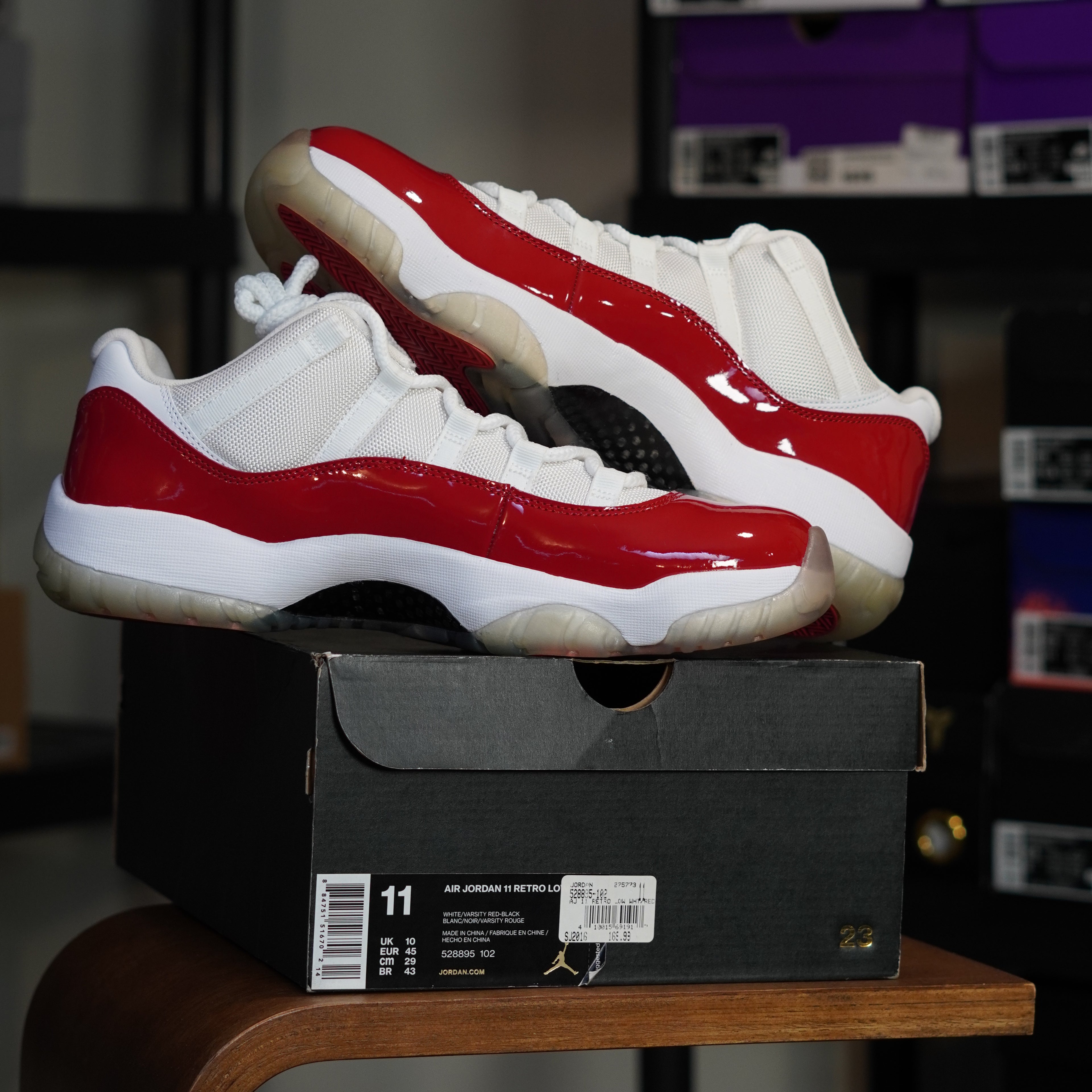 Jordan 11 Retro Low Cherry (2016)
