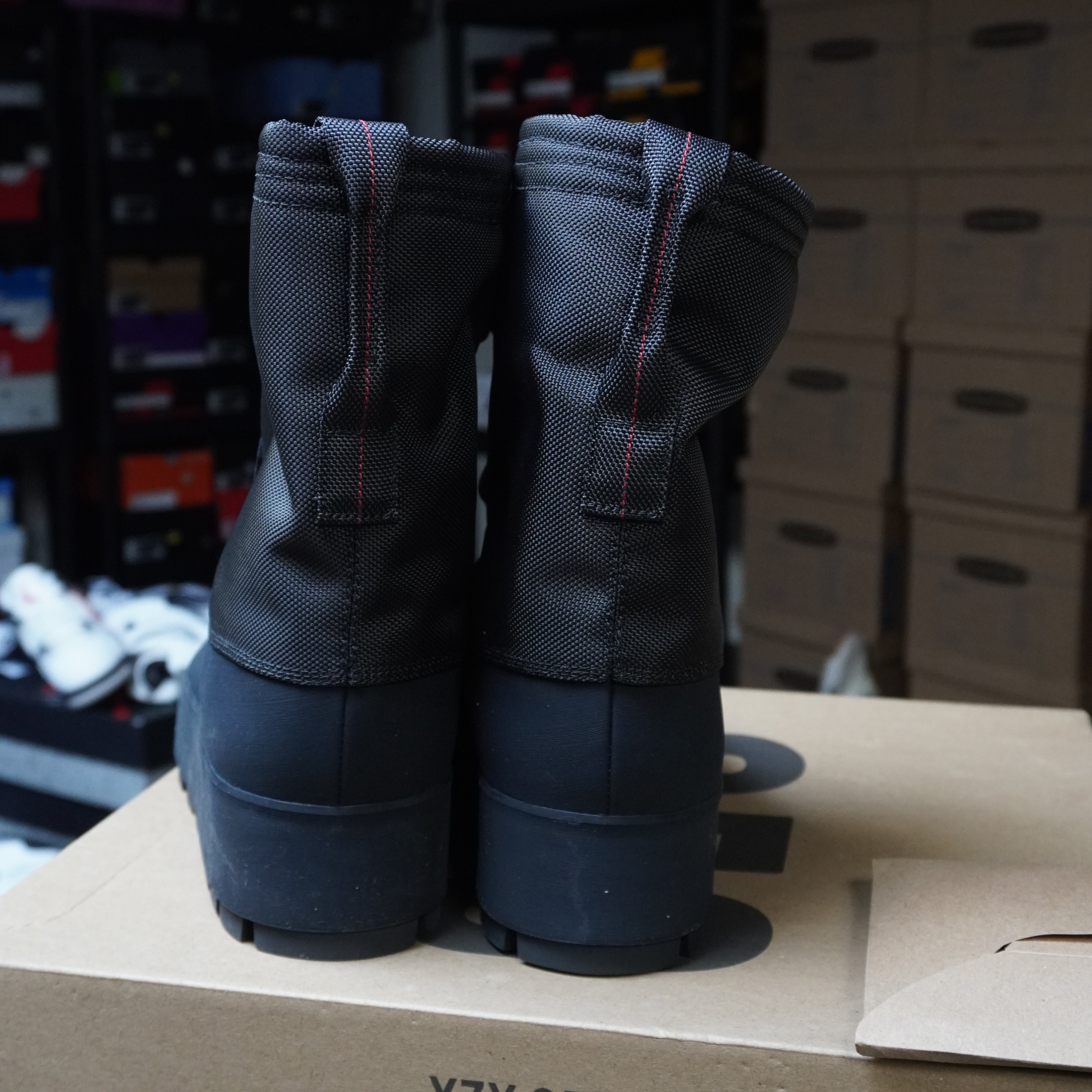 adidas Yeezy 950 Pirate Black (2023)