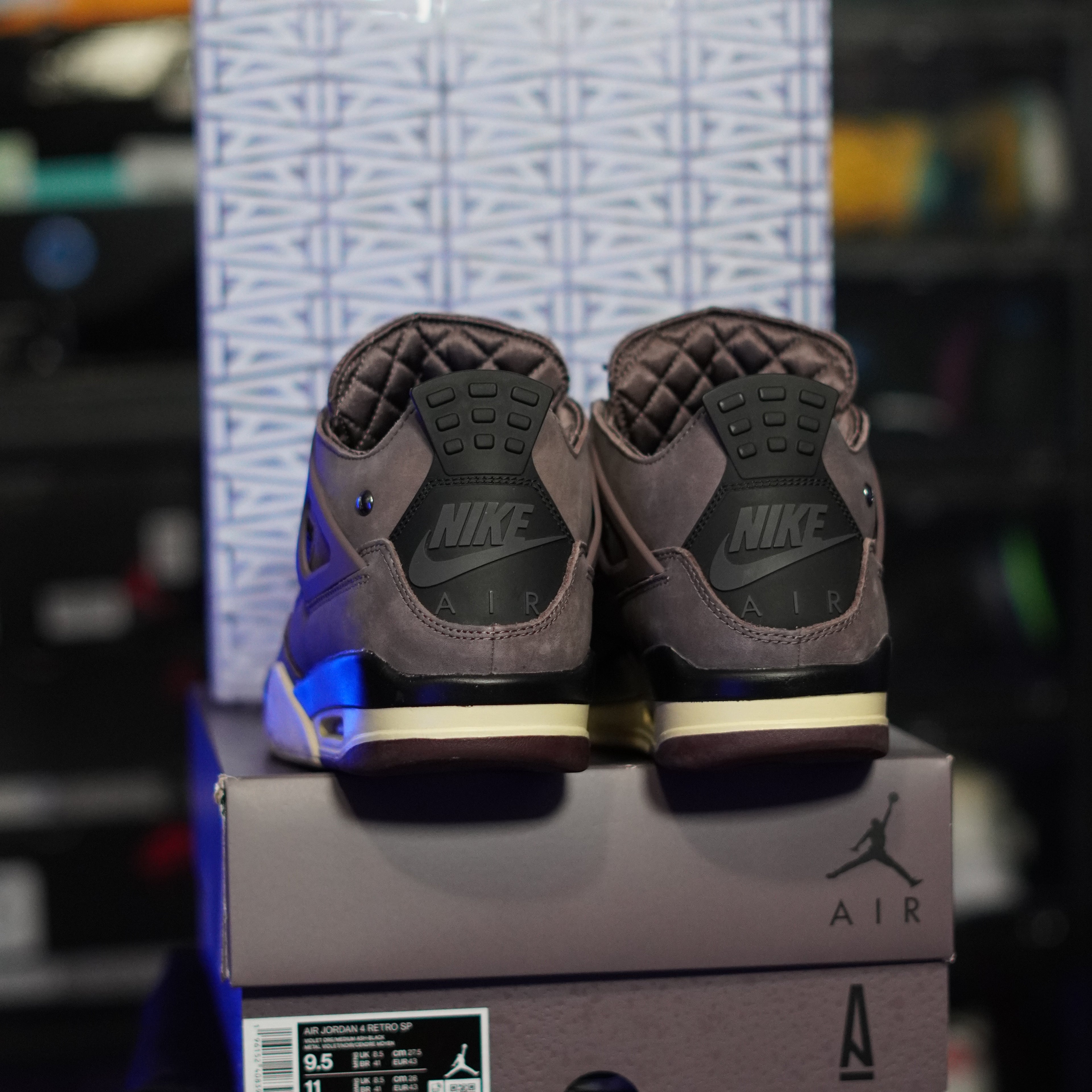 Jordan 4 Retro SP A Ma Maniére Violet Ore