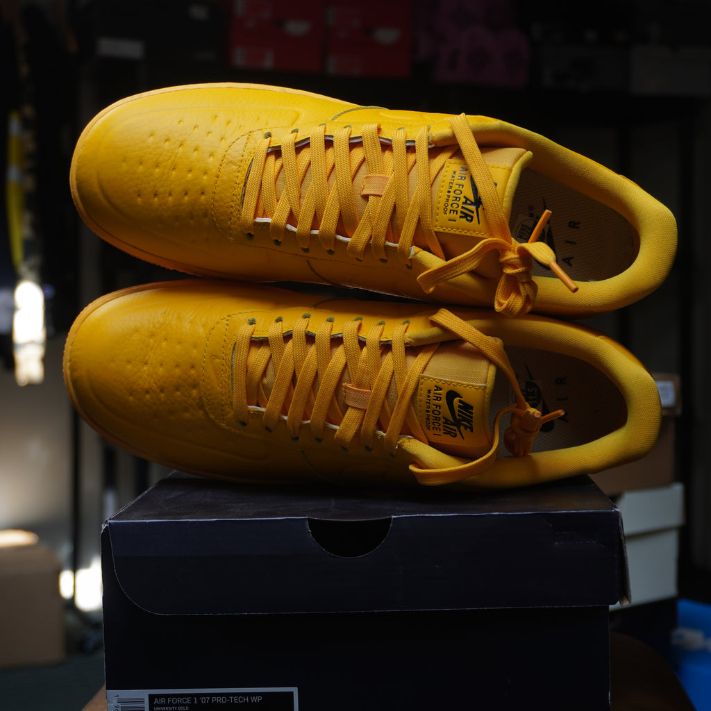 Nike Air Force 1 Low '07 Pro-Tech Waterproof University Gold