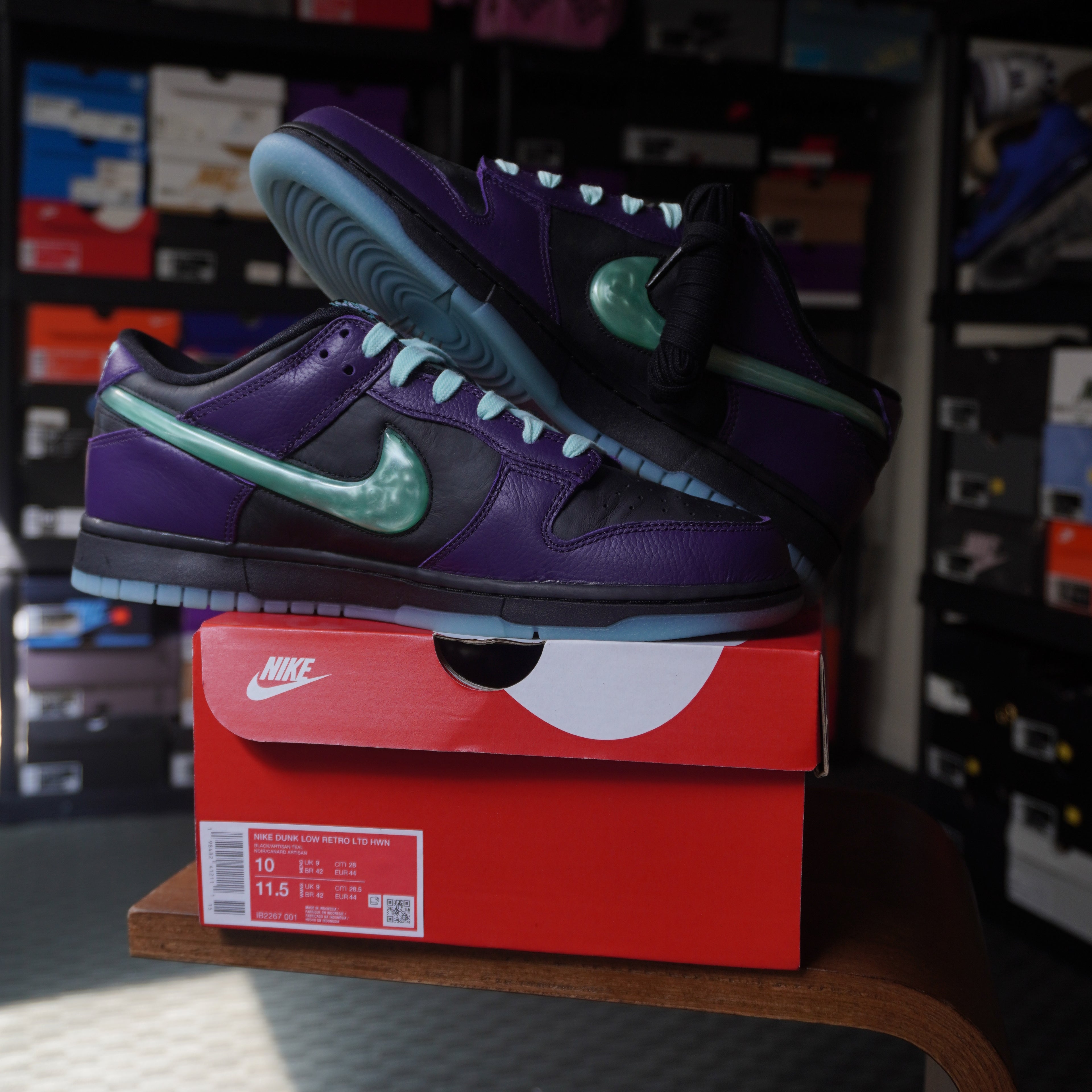 Nike Dunk Low LTD Wizard