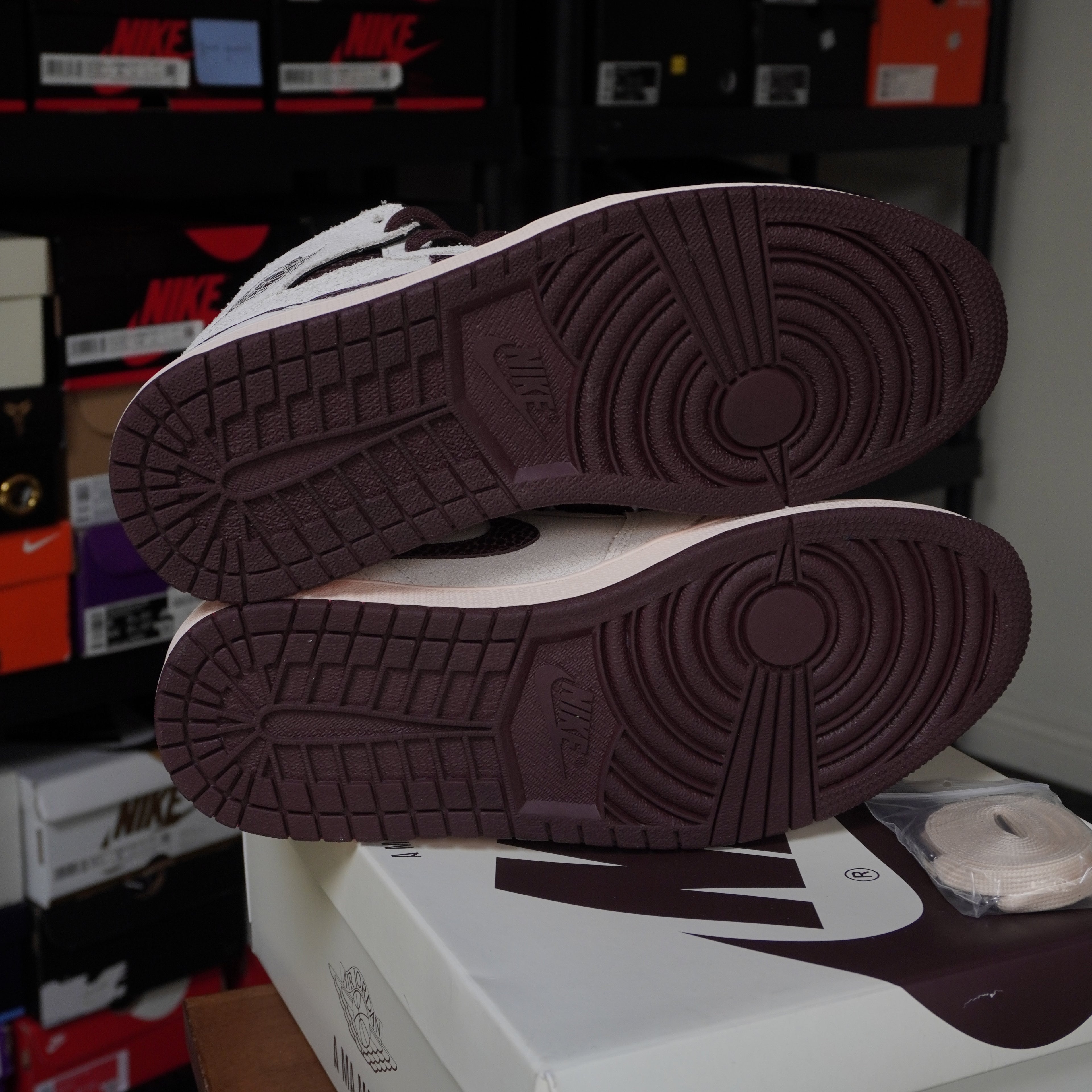 Jordan 1 Retro High OG A Ma Maniére