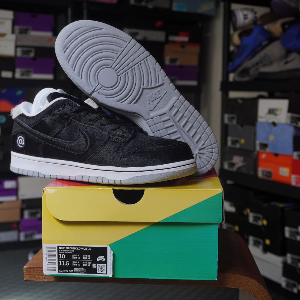 Nike SB Dunk Low Medicom Toy (2020)