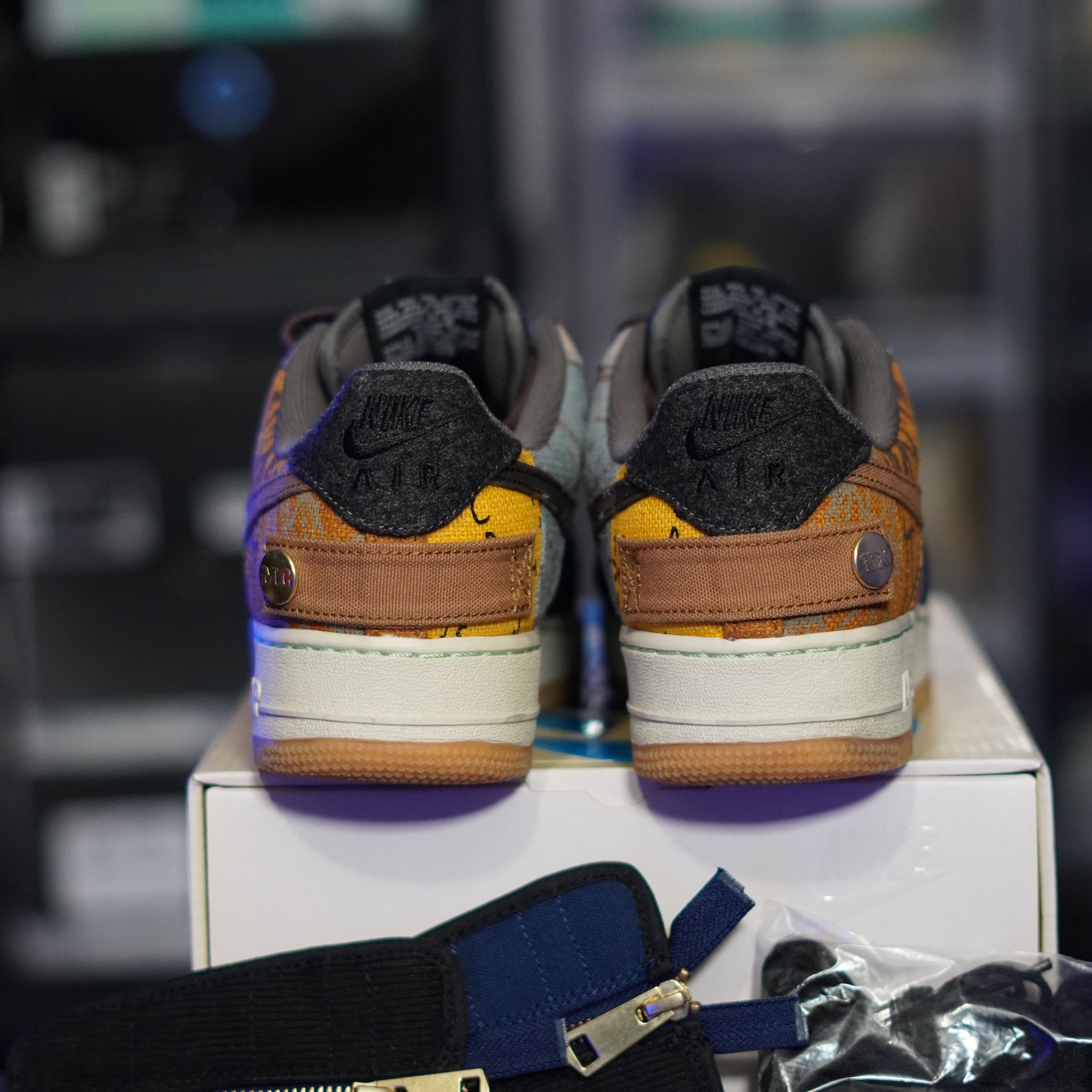 Nike Air Force 1 Low Travis Scott Cactus Jack