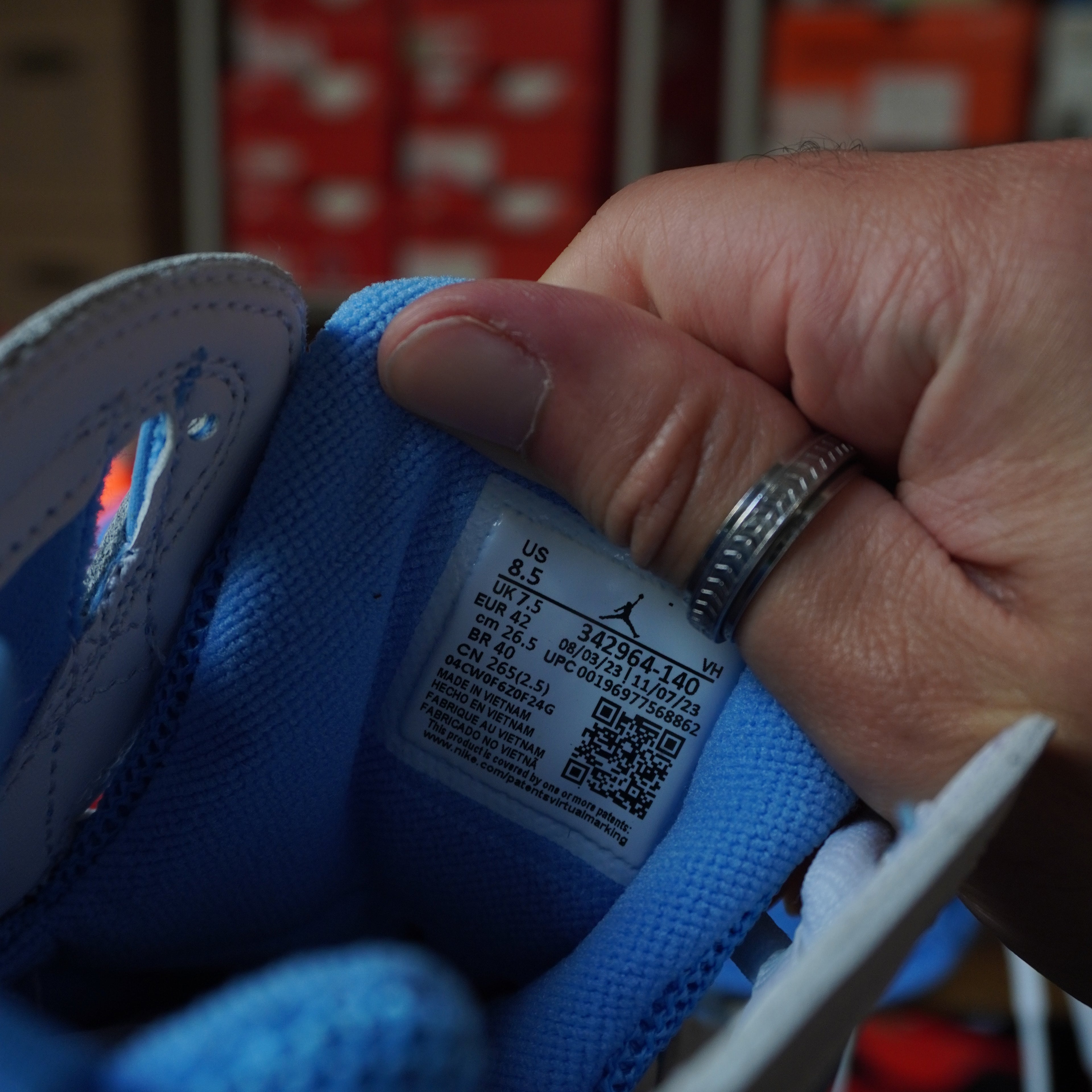 Jordan True Flight UNC