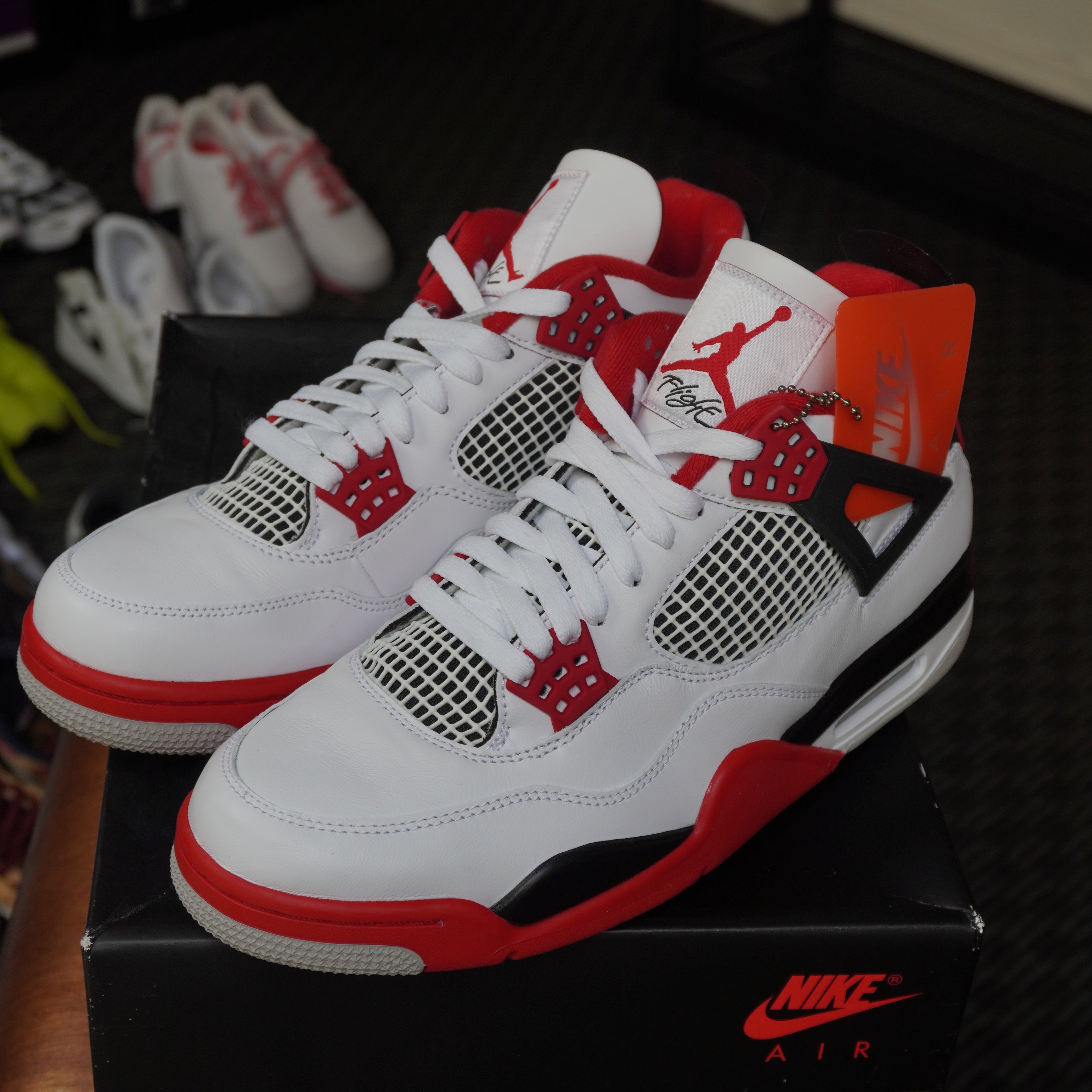 Jordan 4 Retro Fire Red (2020)