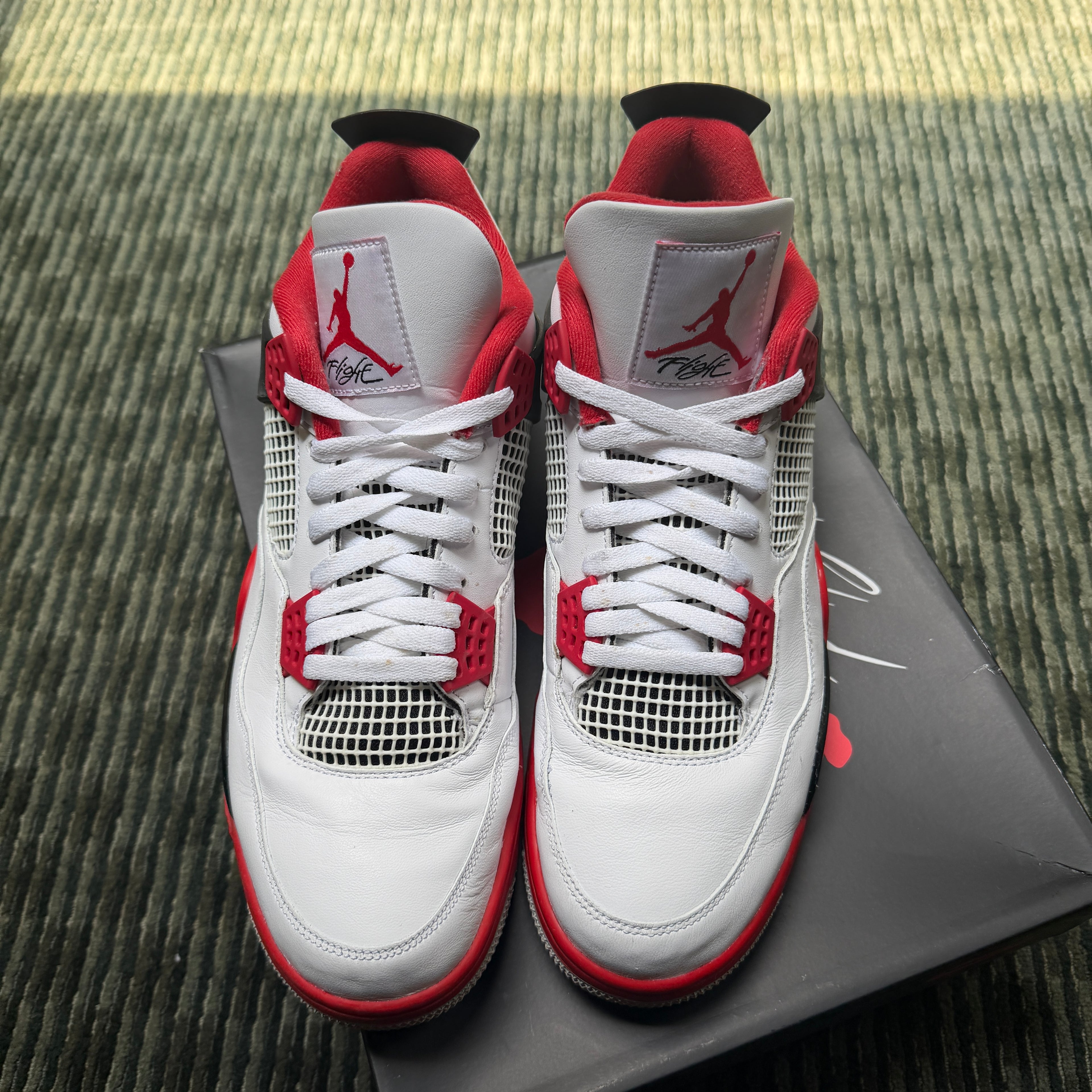 Jordan 4 Retro Fire Red (2020)