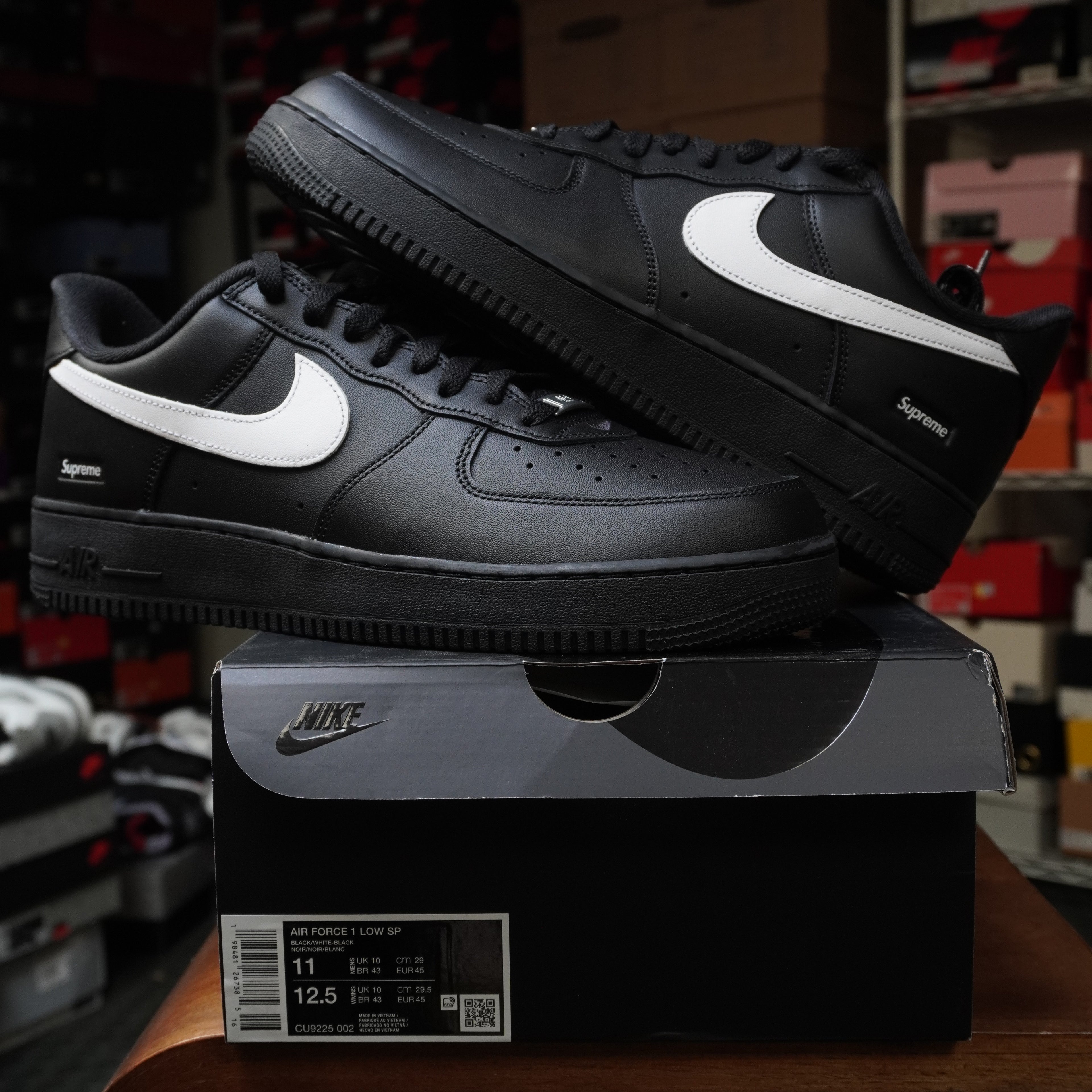 Nike Air Force 1 Low Supreme Black White