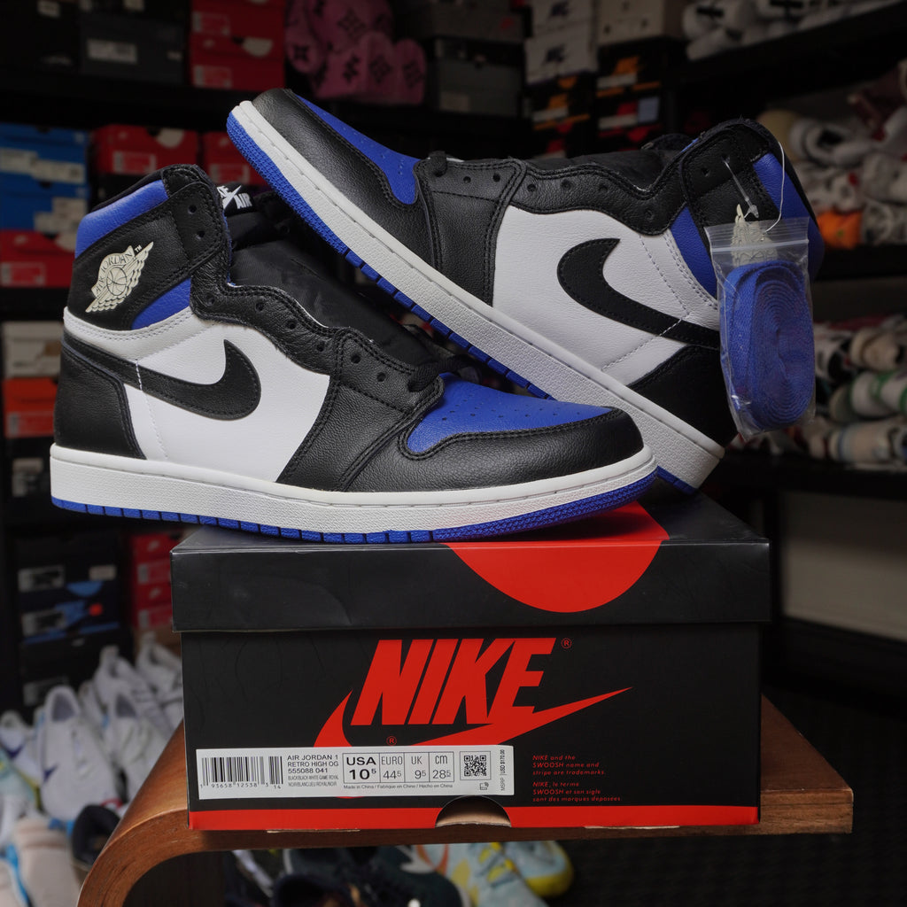 Air Jordan 1 Retro High Royal Toe
