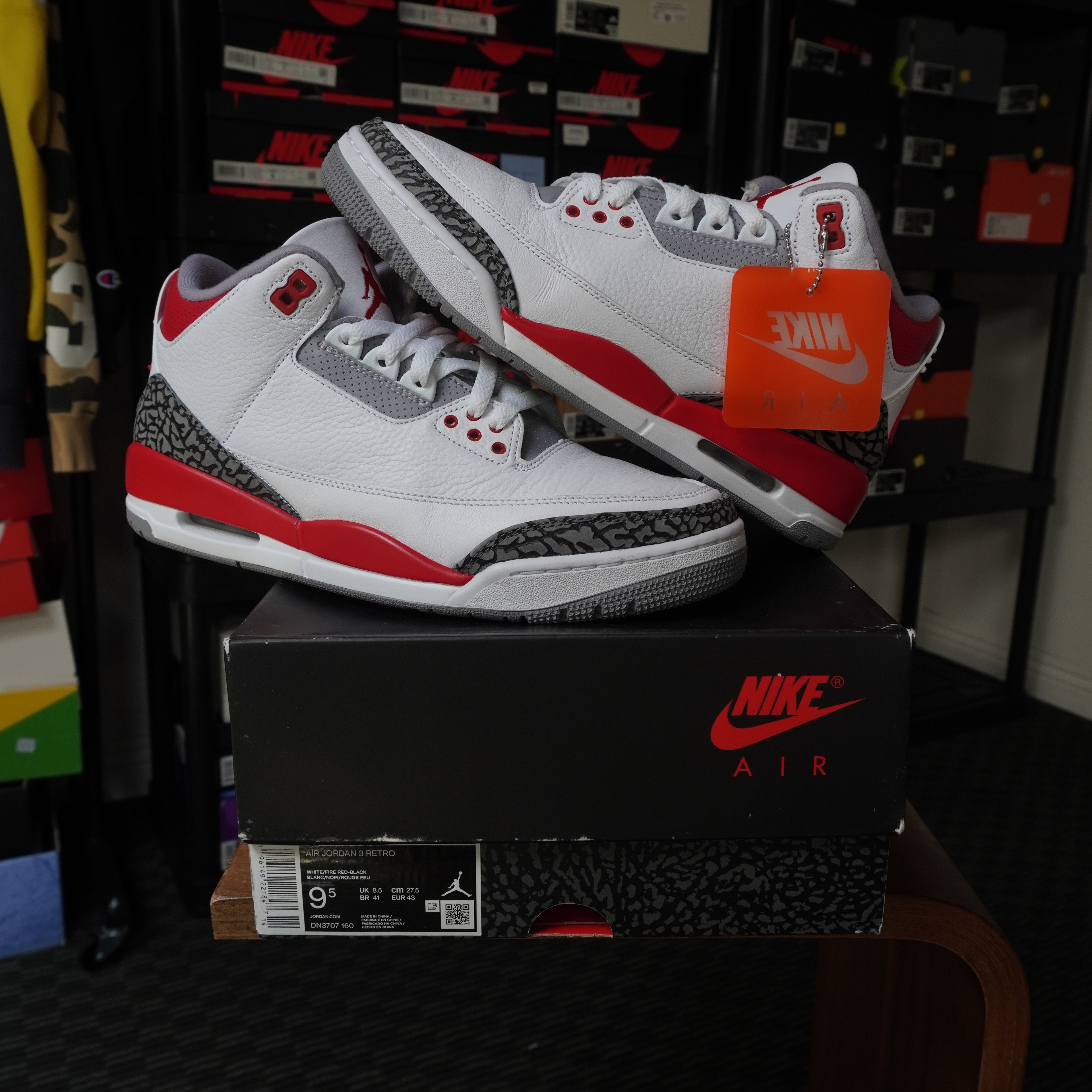 Jordan 3 Retro Fire Red (2022)