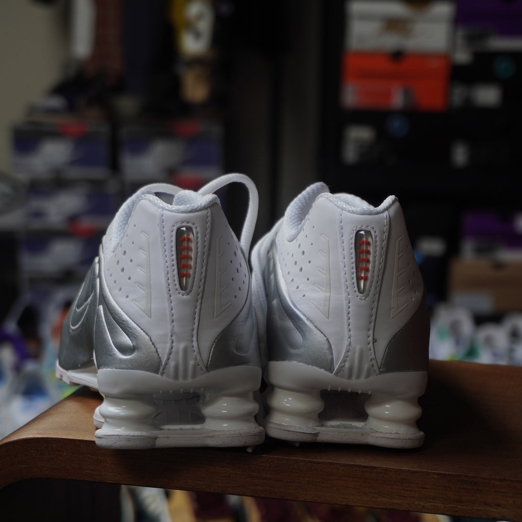 Nike Shox R4 White Metallic Silver (Women's)