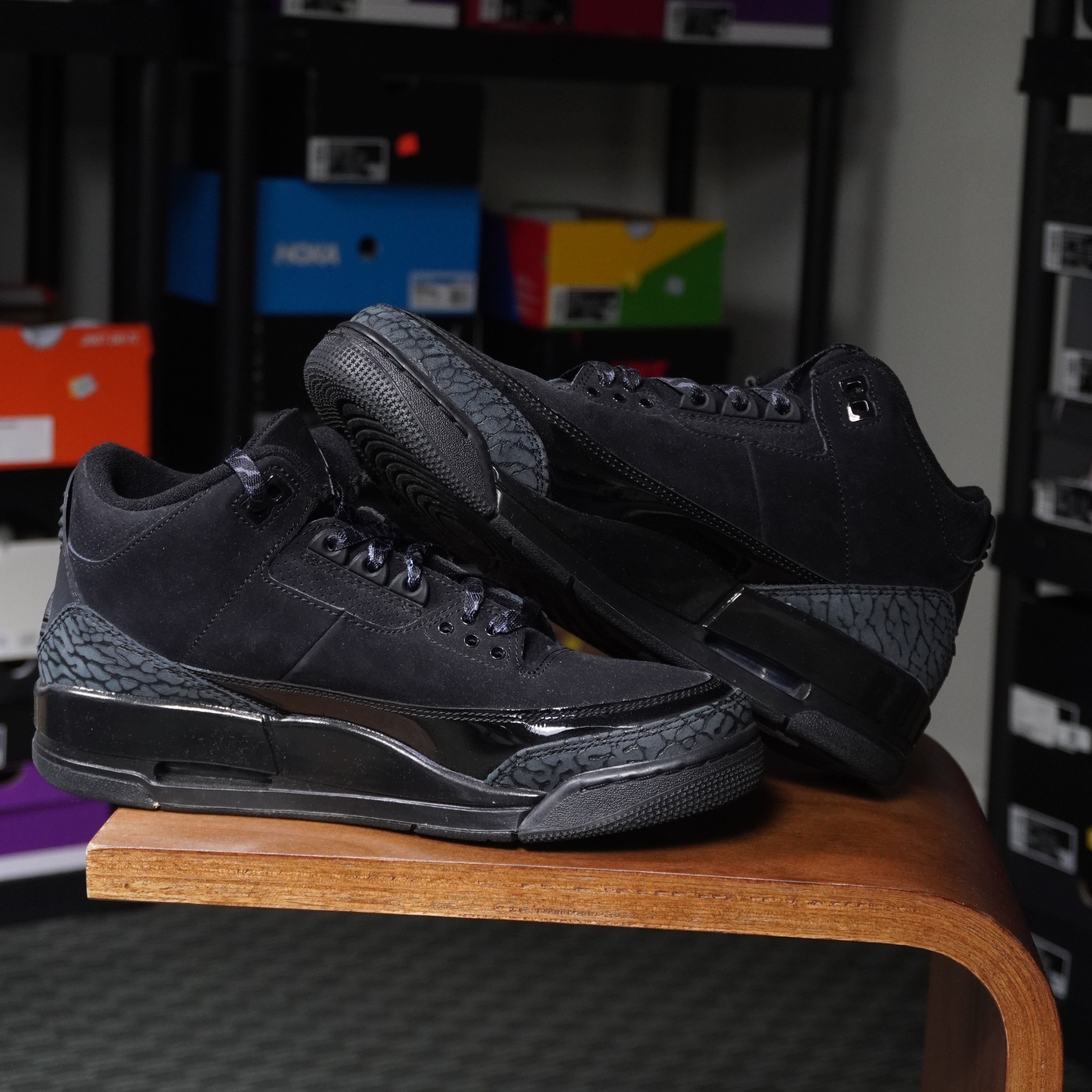 Jordan 3 Retro Black Cat (2025)