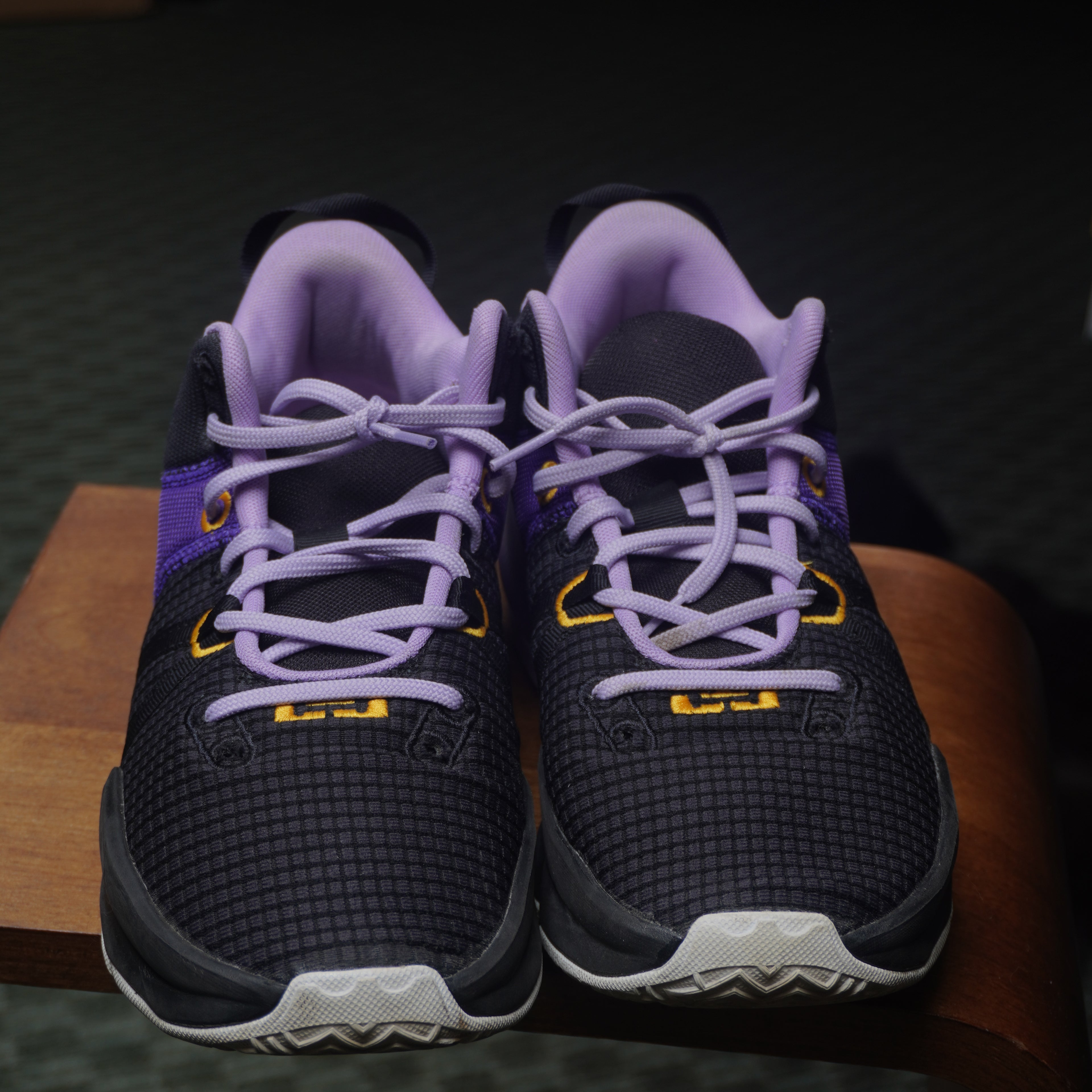 Nike LeBron Witness 7 Lakers