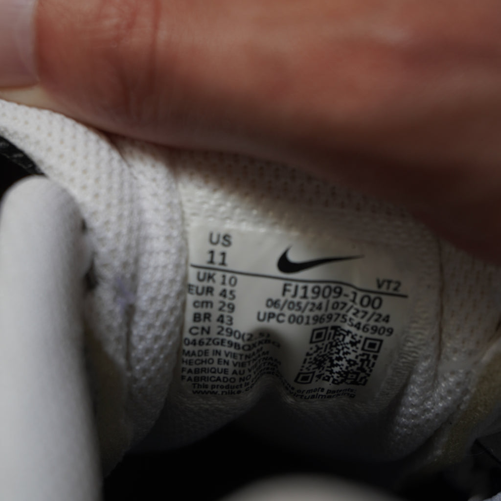 Nike Air Peg 2K5 White Black