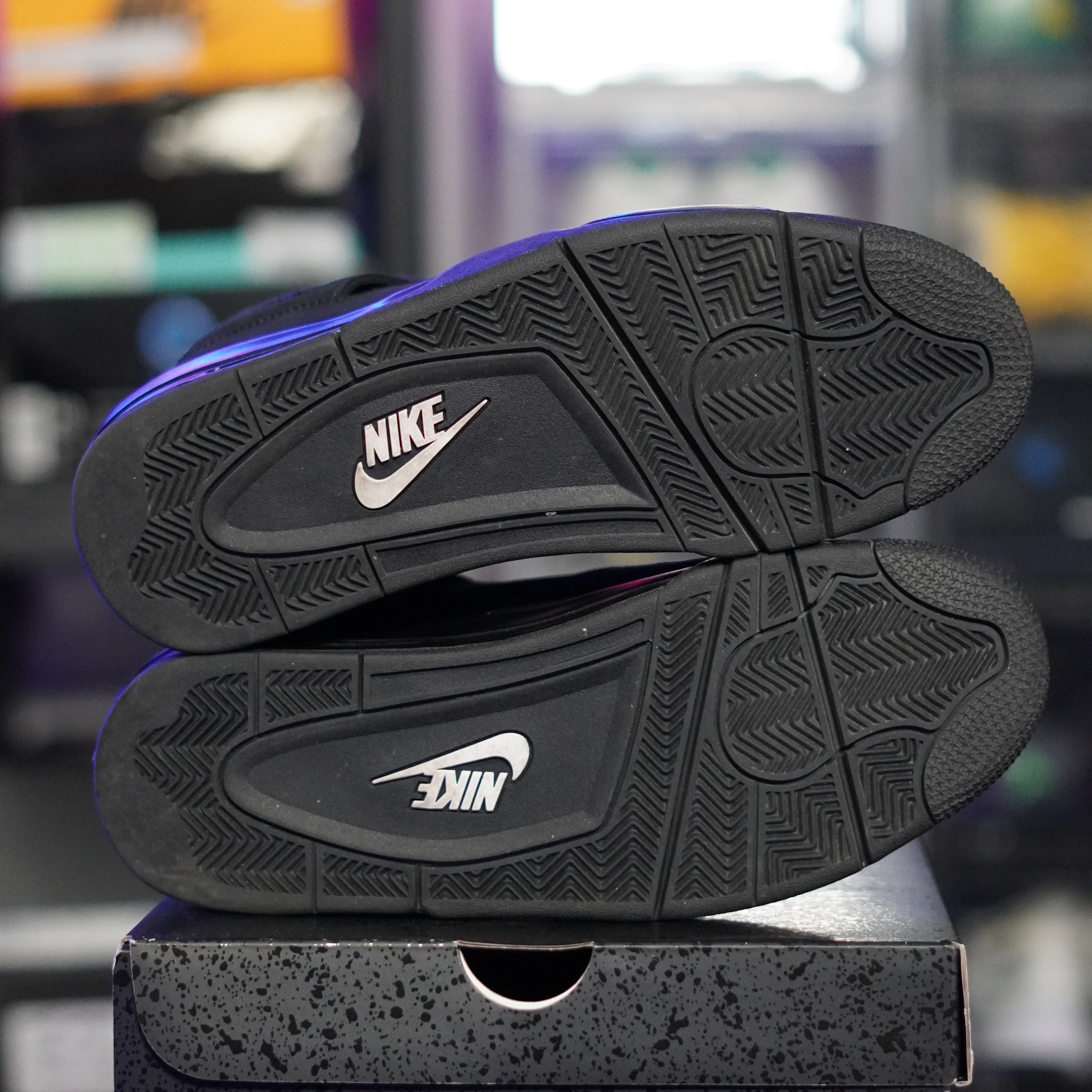 Jordan 4 Retro Black Cat (2025)