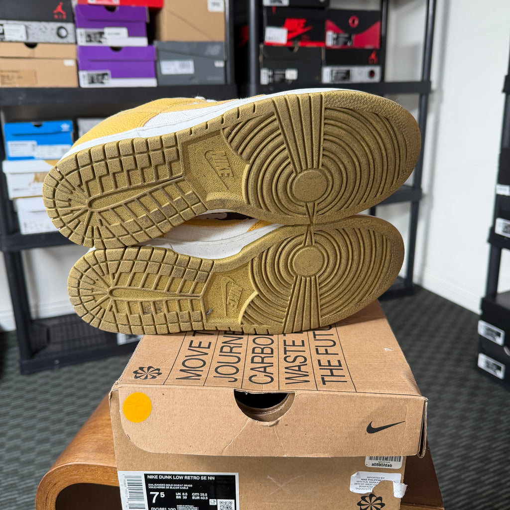Nike Dunk Low Retro Sun Club Wheat Grass Orange