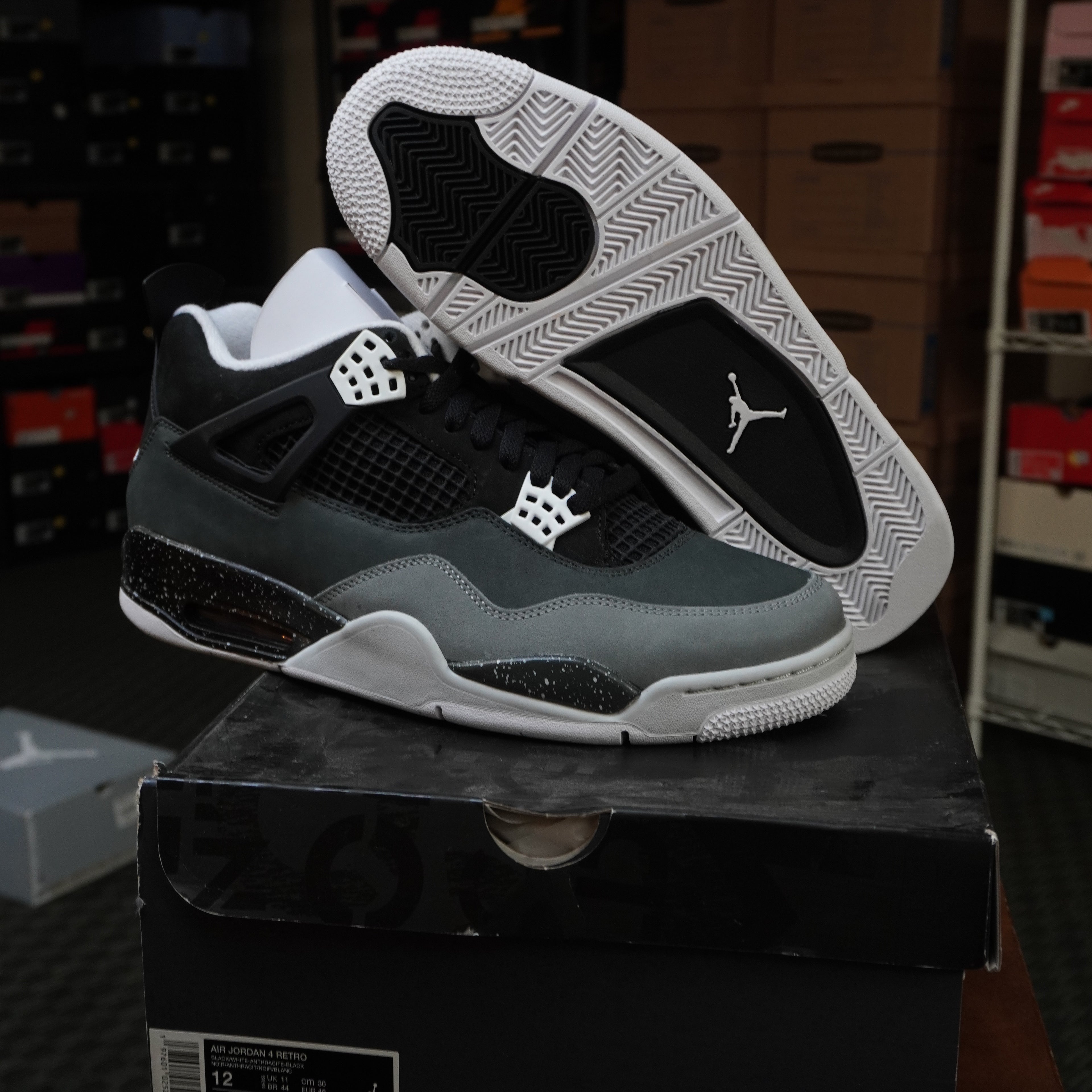 Jordan 4 Retro Fear (2024)