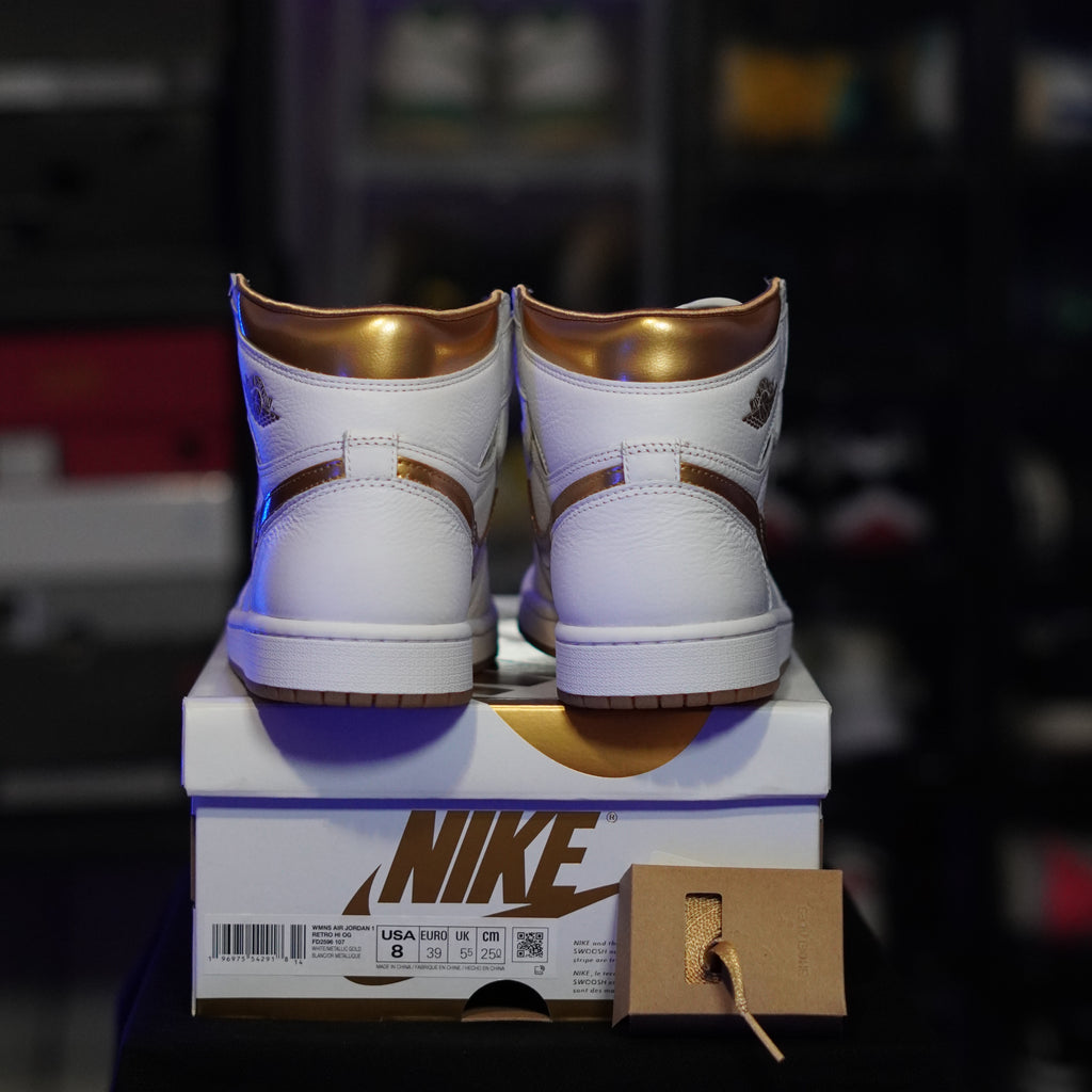 Jordan 1 Retro High OG Metallic Gold (Women's)