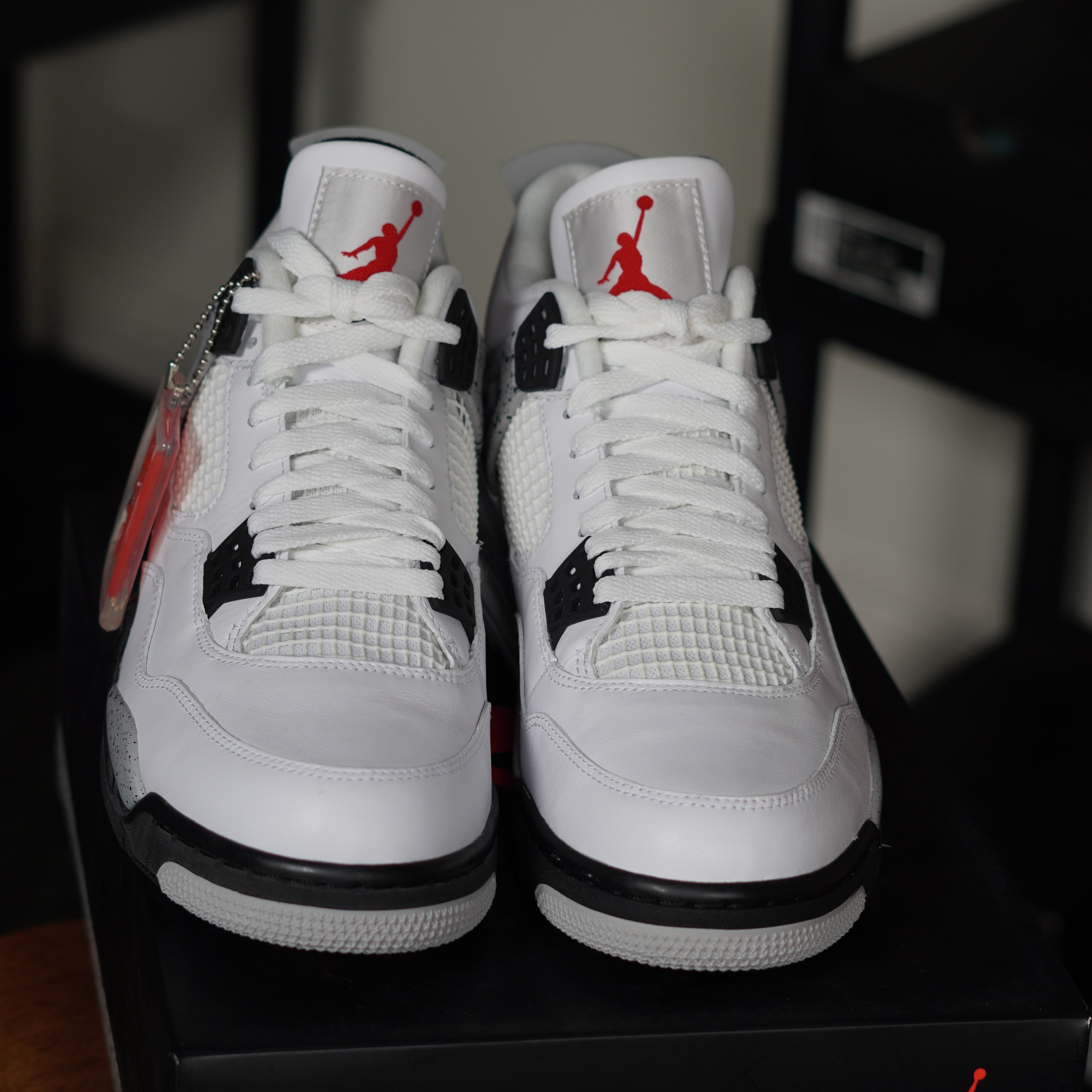Jordan 4 Retro White Cement (2016)
