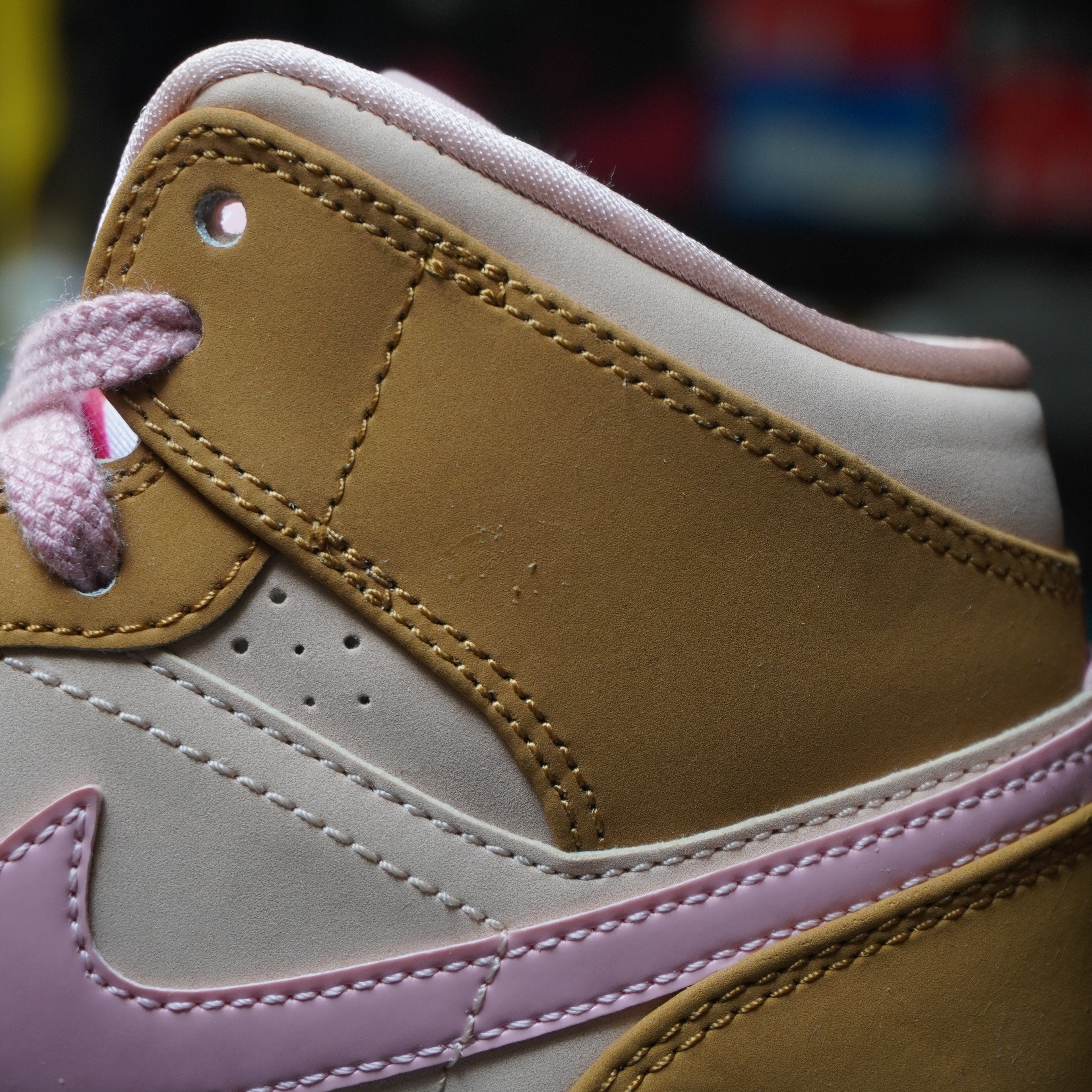 Jordan 1 Retro Lola Bunny (GS)