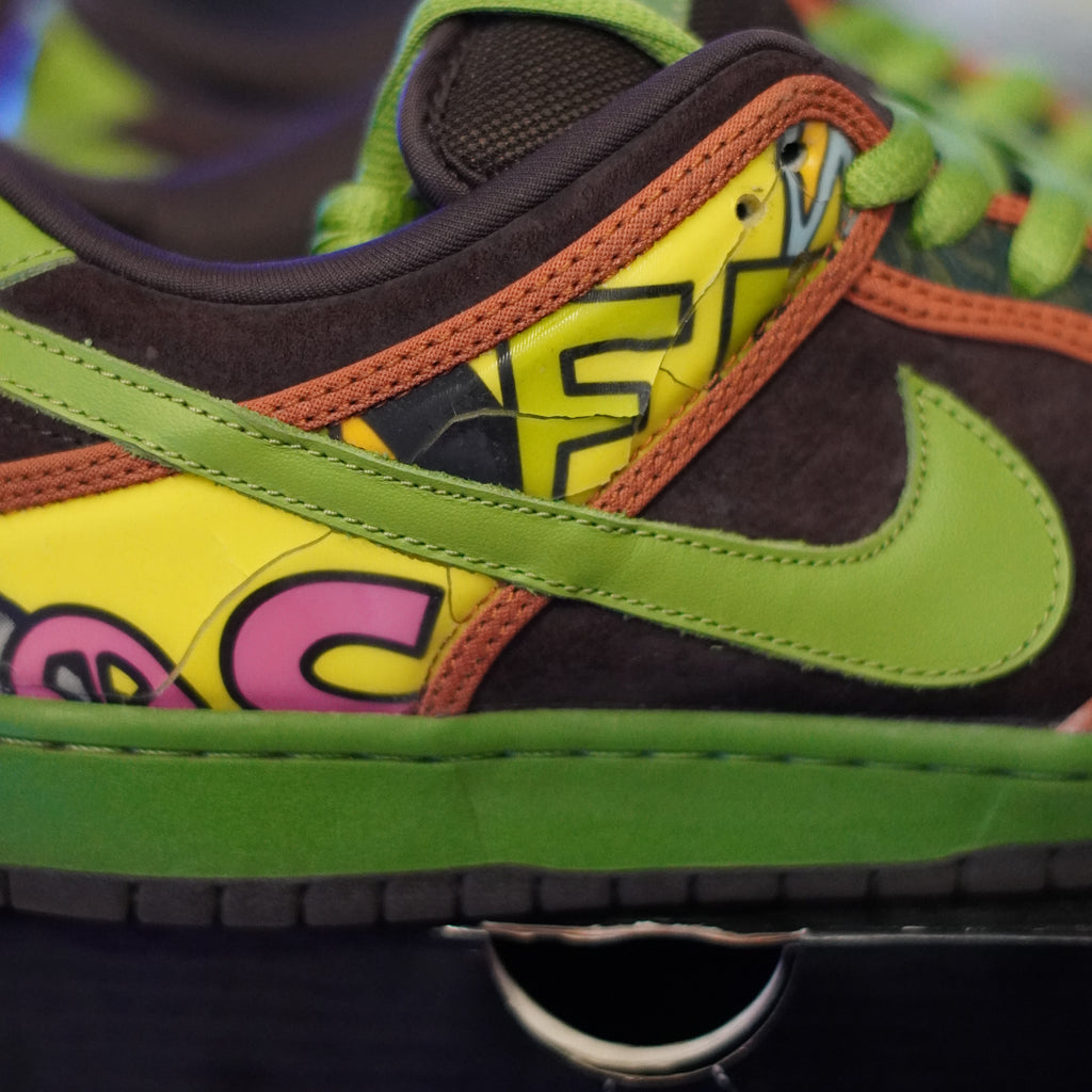 Nike SB Dunk Low De La Soul (2015)