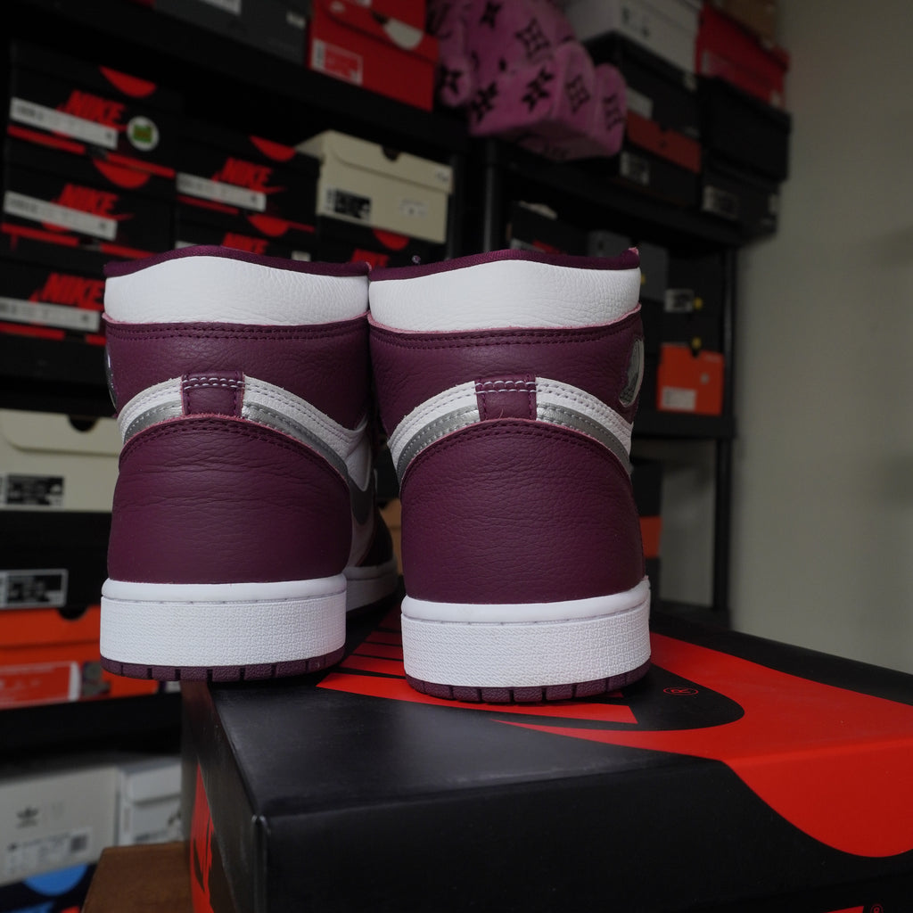Jordan 1 Retro High OG Bordeaux