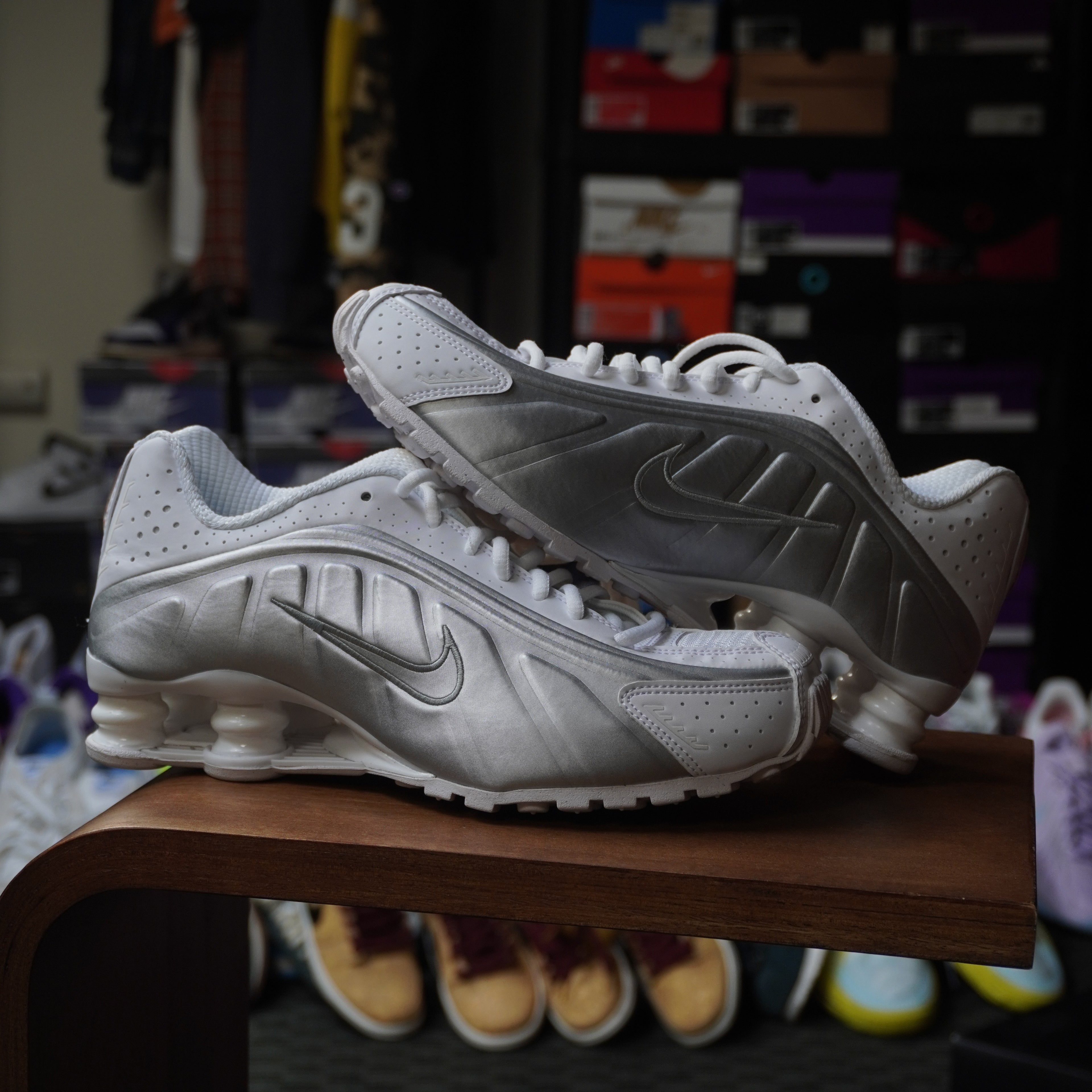 Nike Shox R4 White Metallic Silver (Women's)