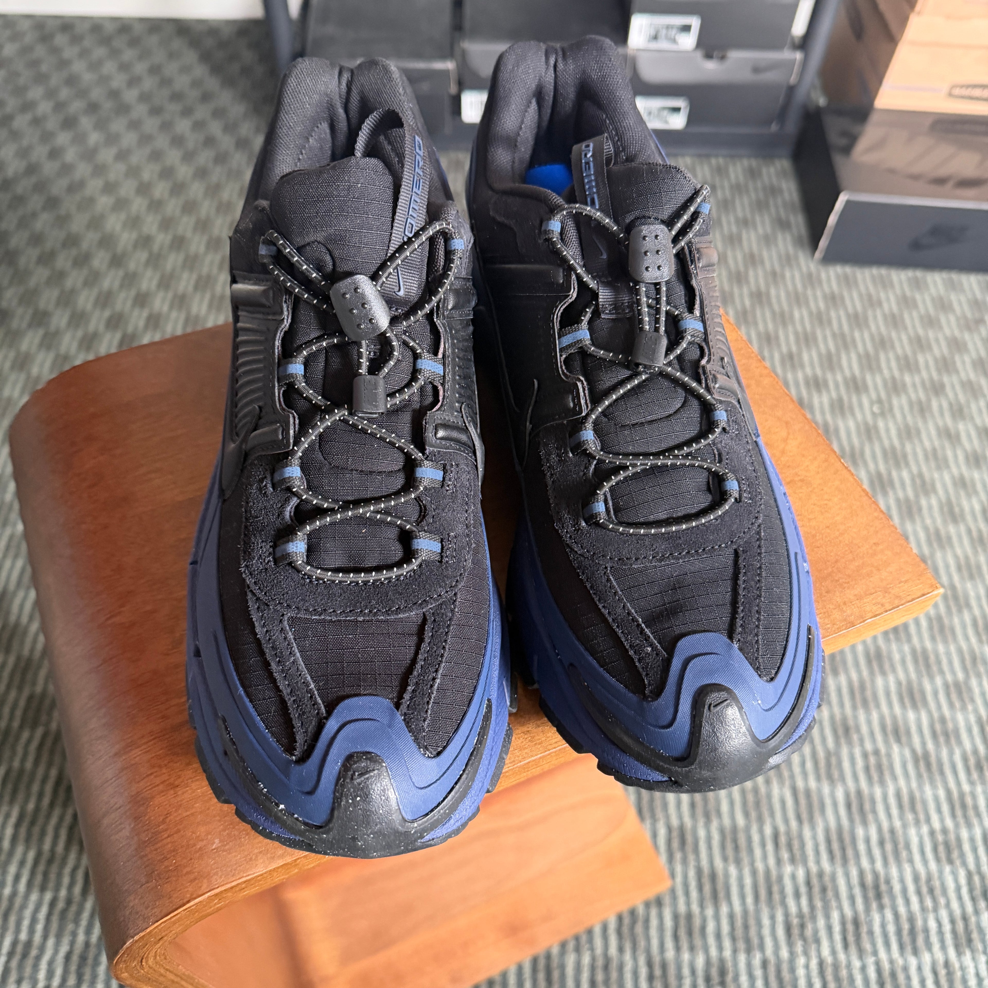 Nike Zoom Vomero 5 Roam Midnight Navy Black