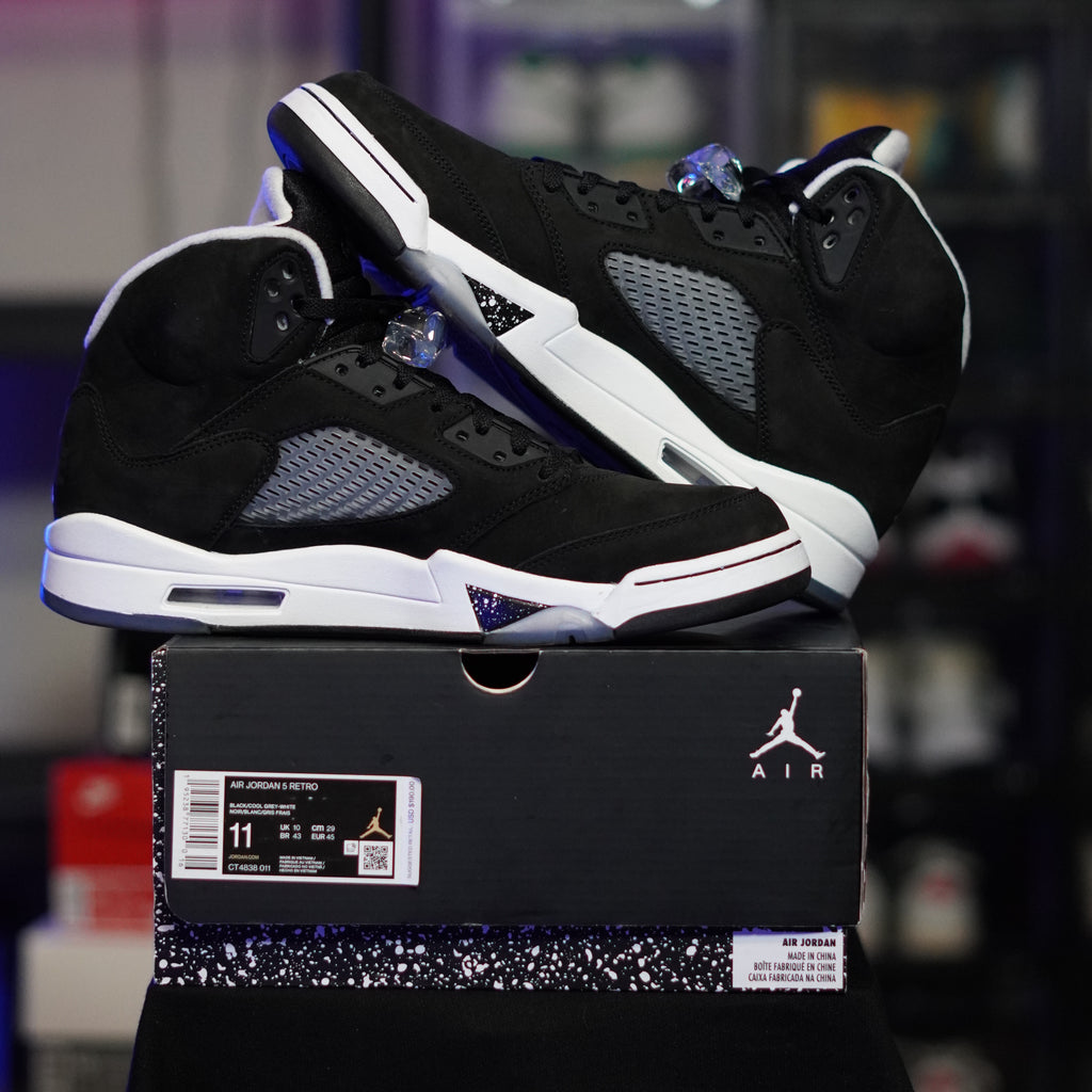 Jordan 5 Retro Moonlight (2021)