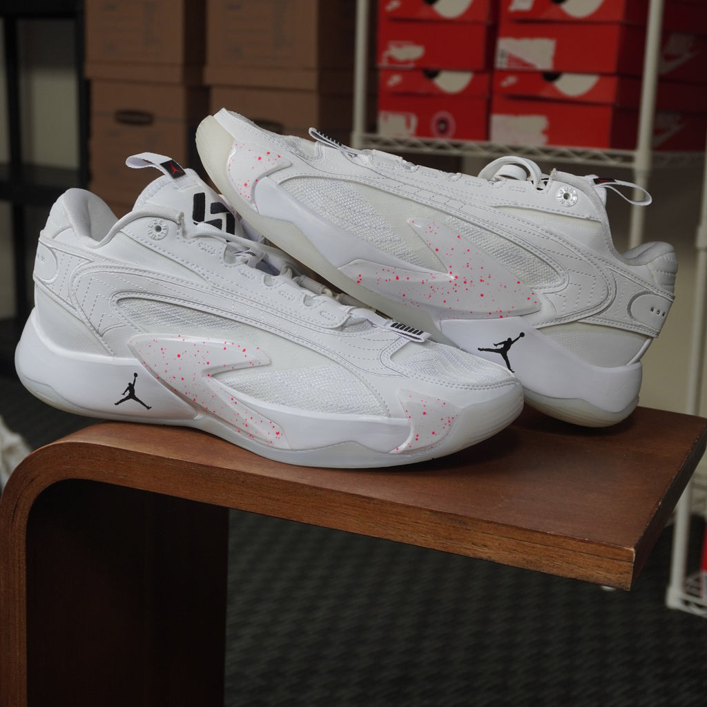 Jordan Luka 2 White Hyper Pink