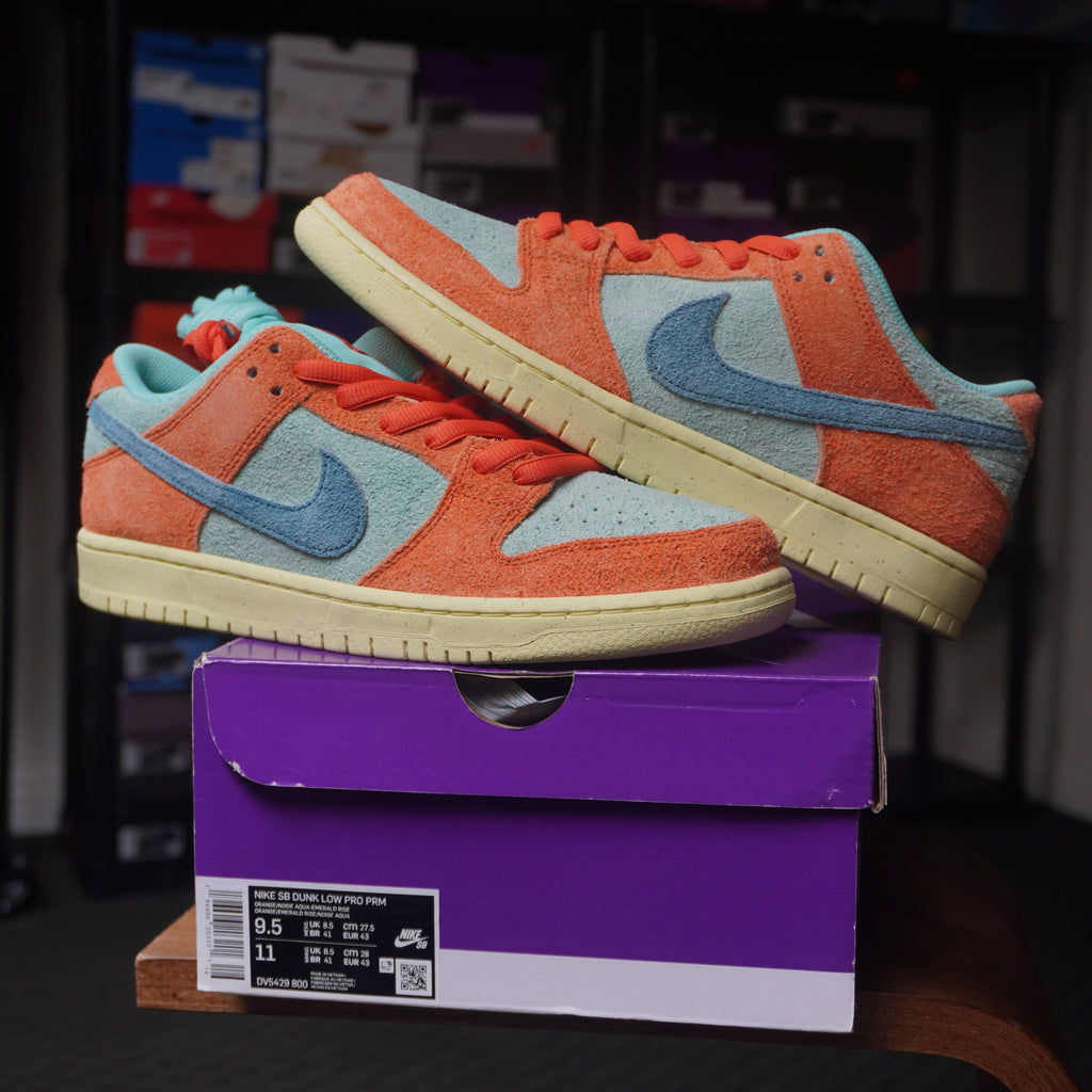 Nike SB Dunk Low Orange Emerald Rise