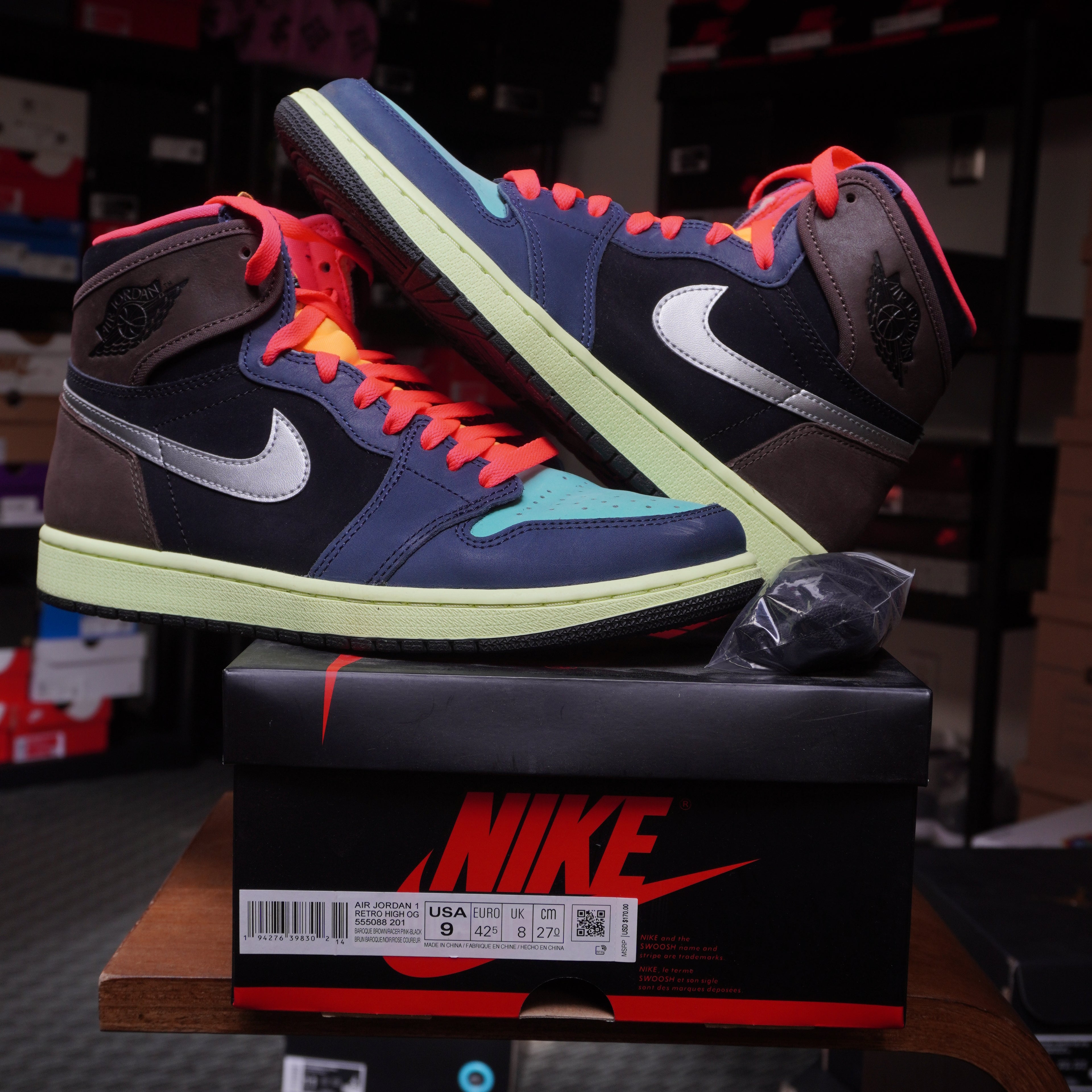 Air Jordan 1 Retro High Tokyo Bio Hack