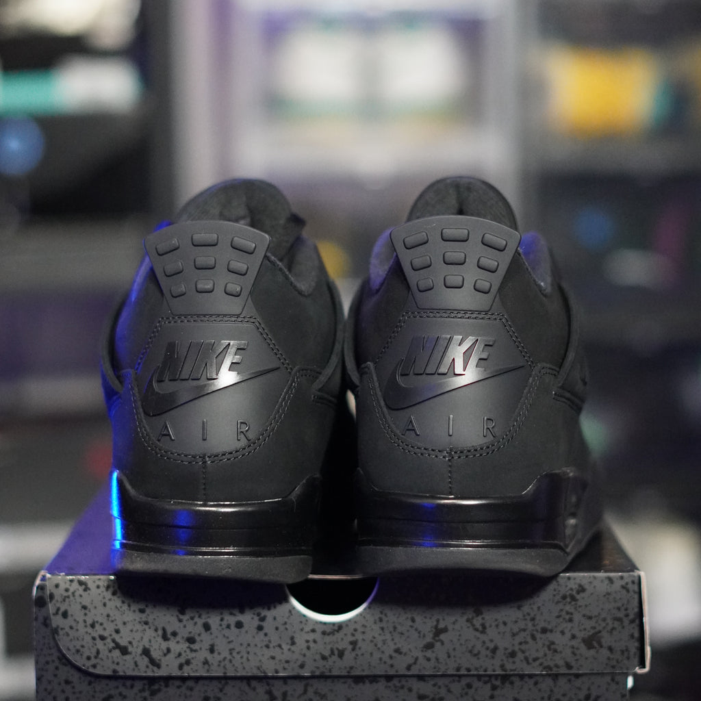 Jordan 4 Retro Black Cat (2025)