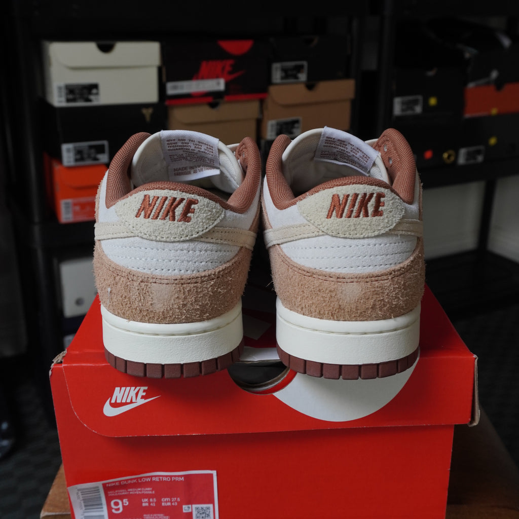 Nike Dunk Low Medium Curry