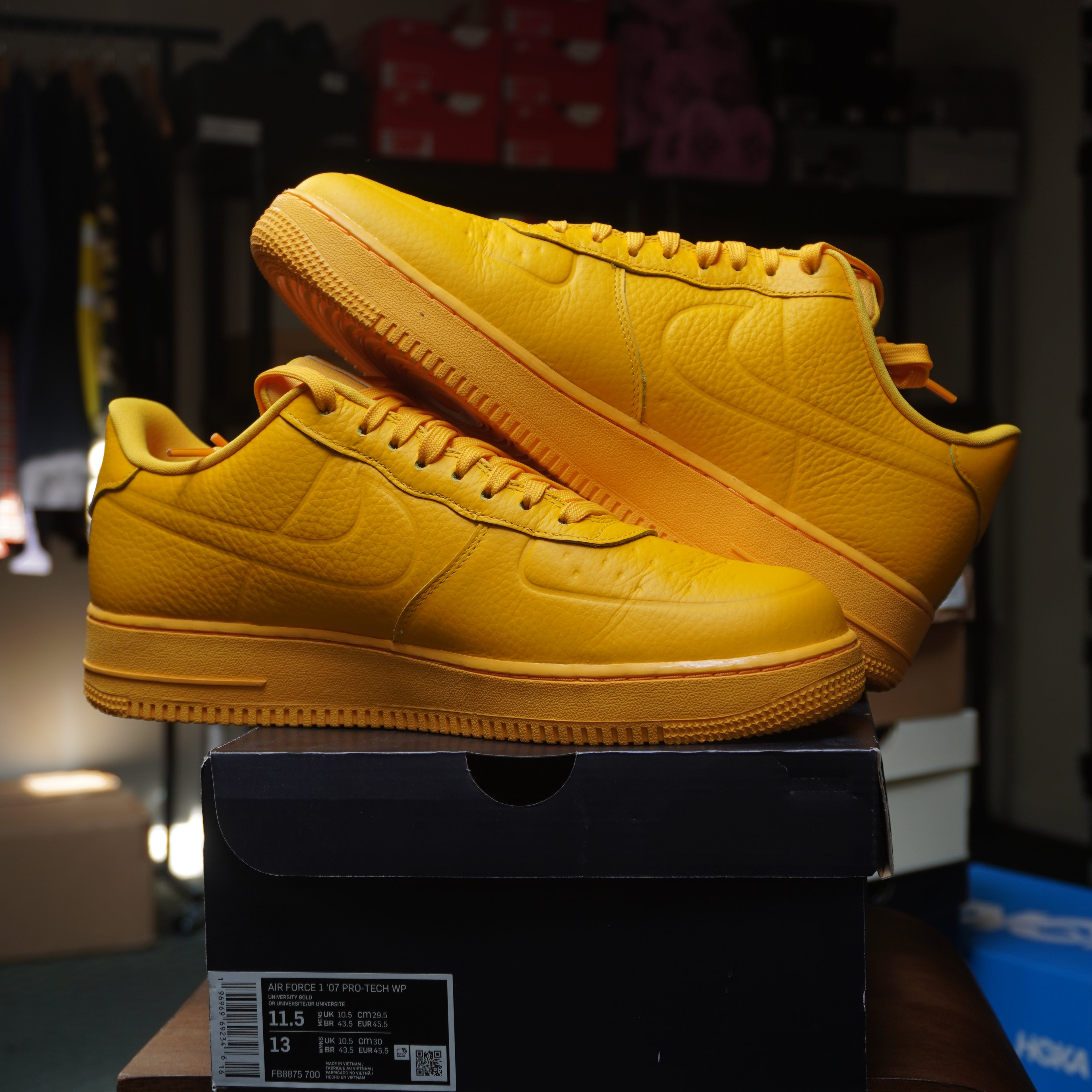 Nike Air Force 1 Low '07 Pro-Tech Waterproof University Gold