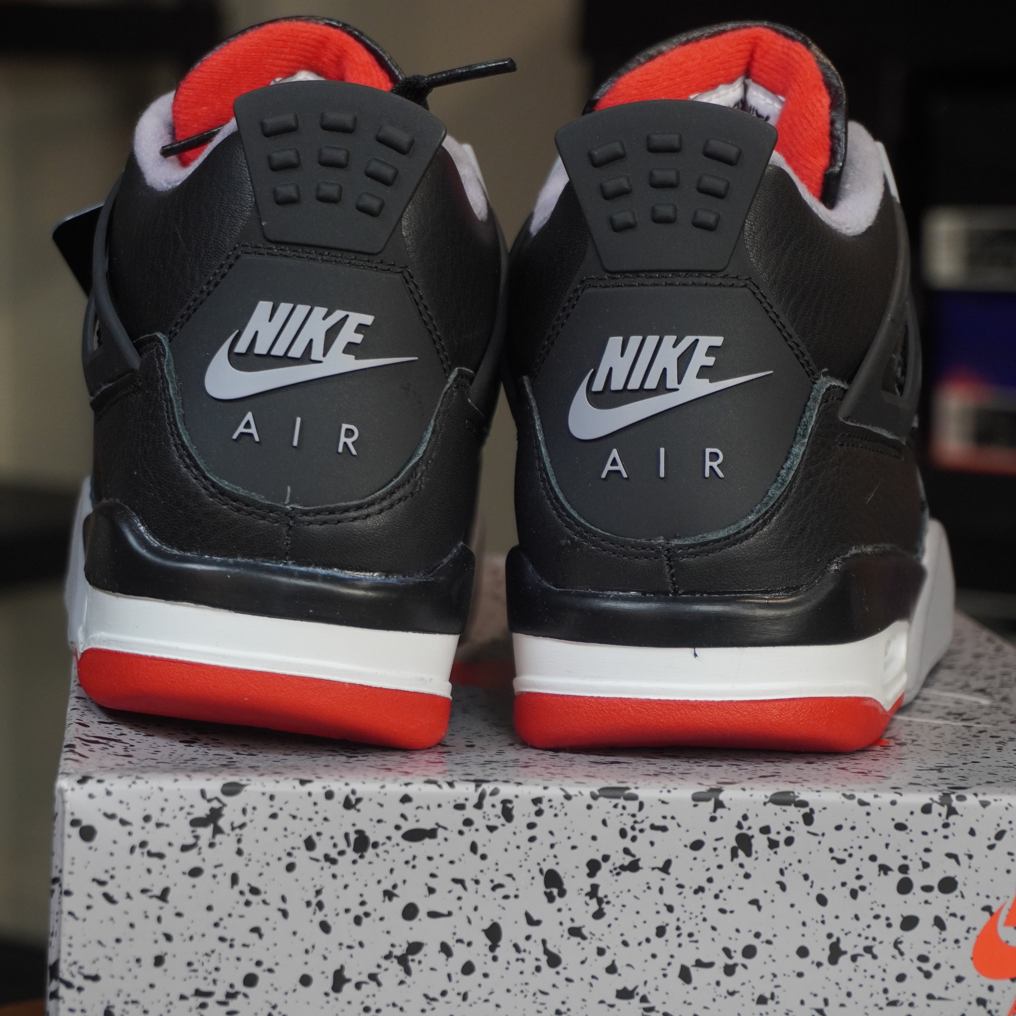Jordan 4 Retro Bred Reimagined (GS)