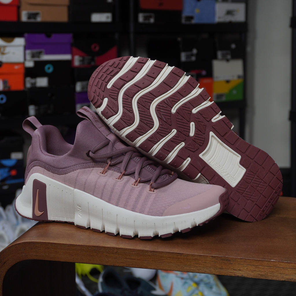 Nike Free Metcon 6 Particle Pink Women's