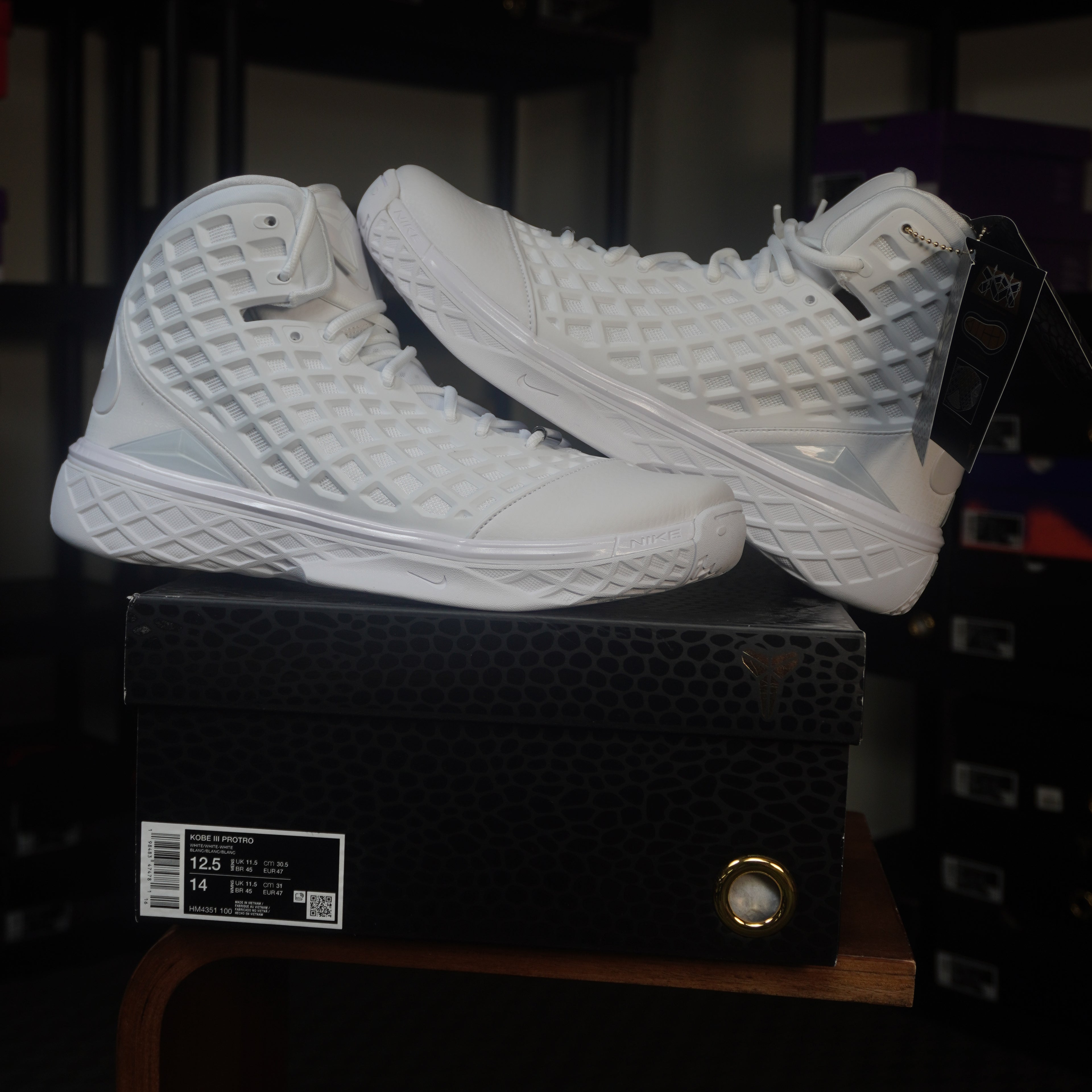 Nike Kobe 3 Protro Halo