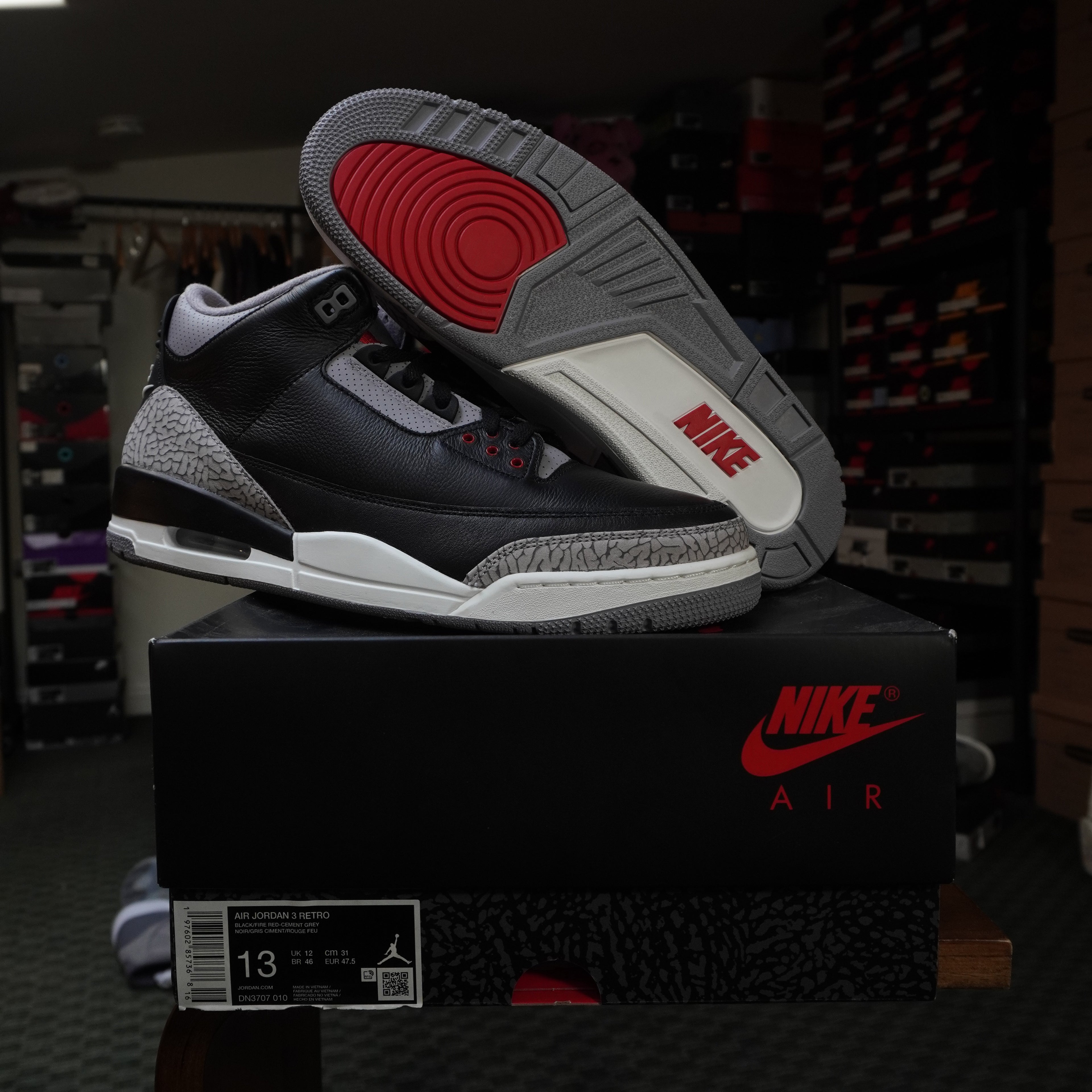 Jordan 3 Retro OG Black Cement (2024)