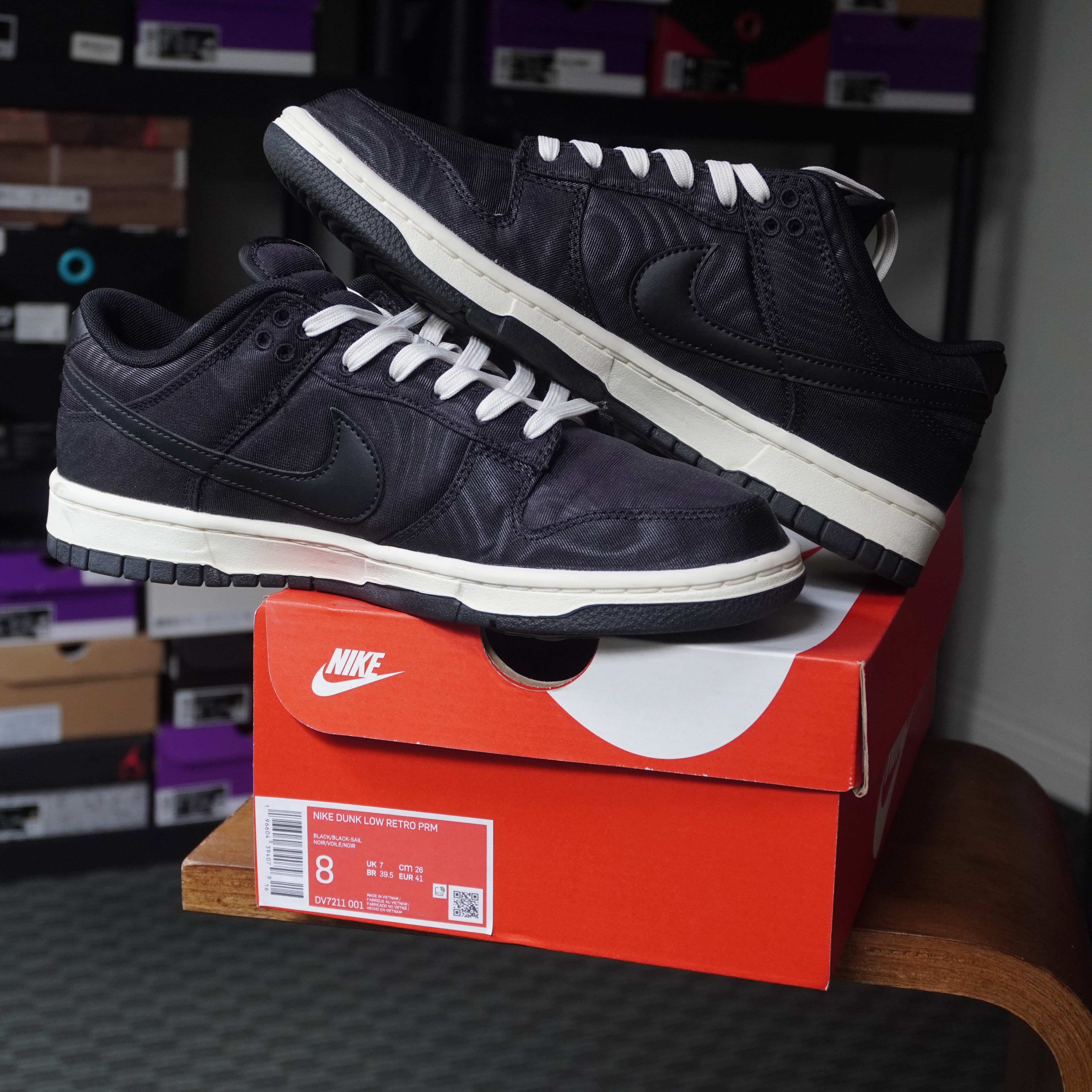 Nike Dunk Low Black Canvas