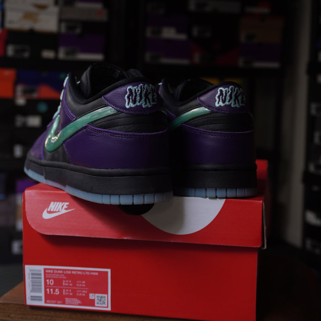 Nike Dunk Low LTD Wizard