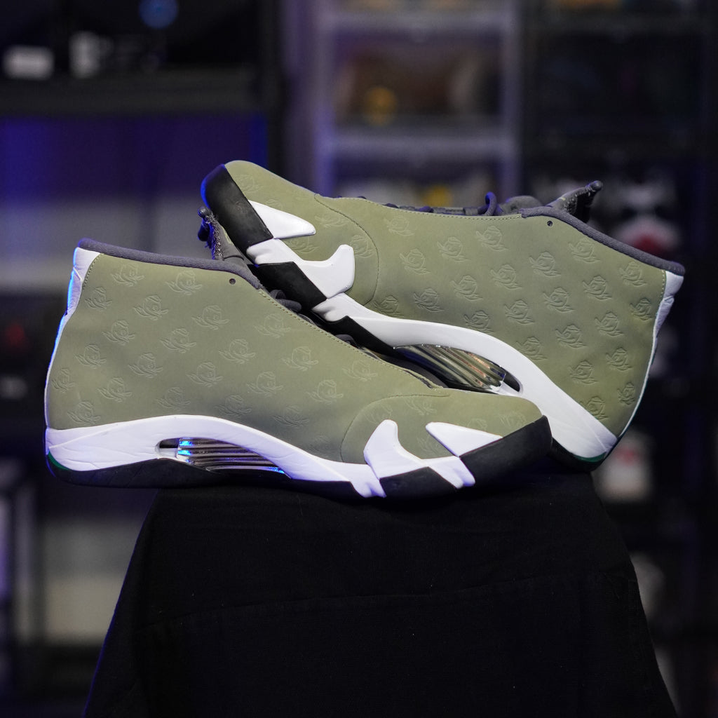 Jordan 14 Retro Oregon Ducks PE Green