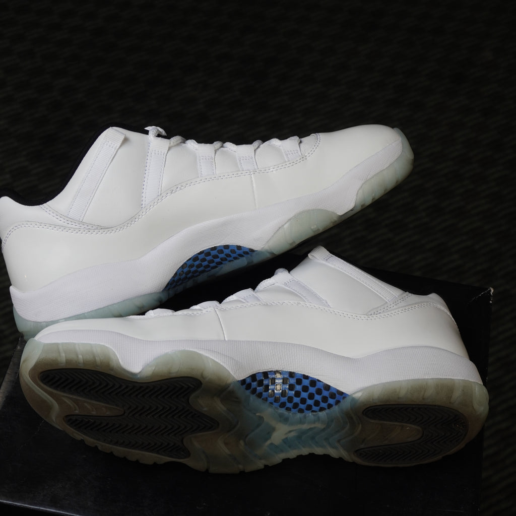Jordan 11 Retro Low Legend Blue