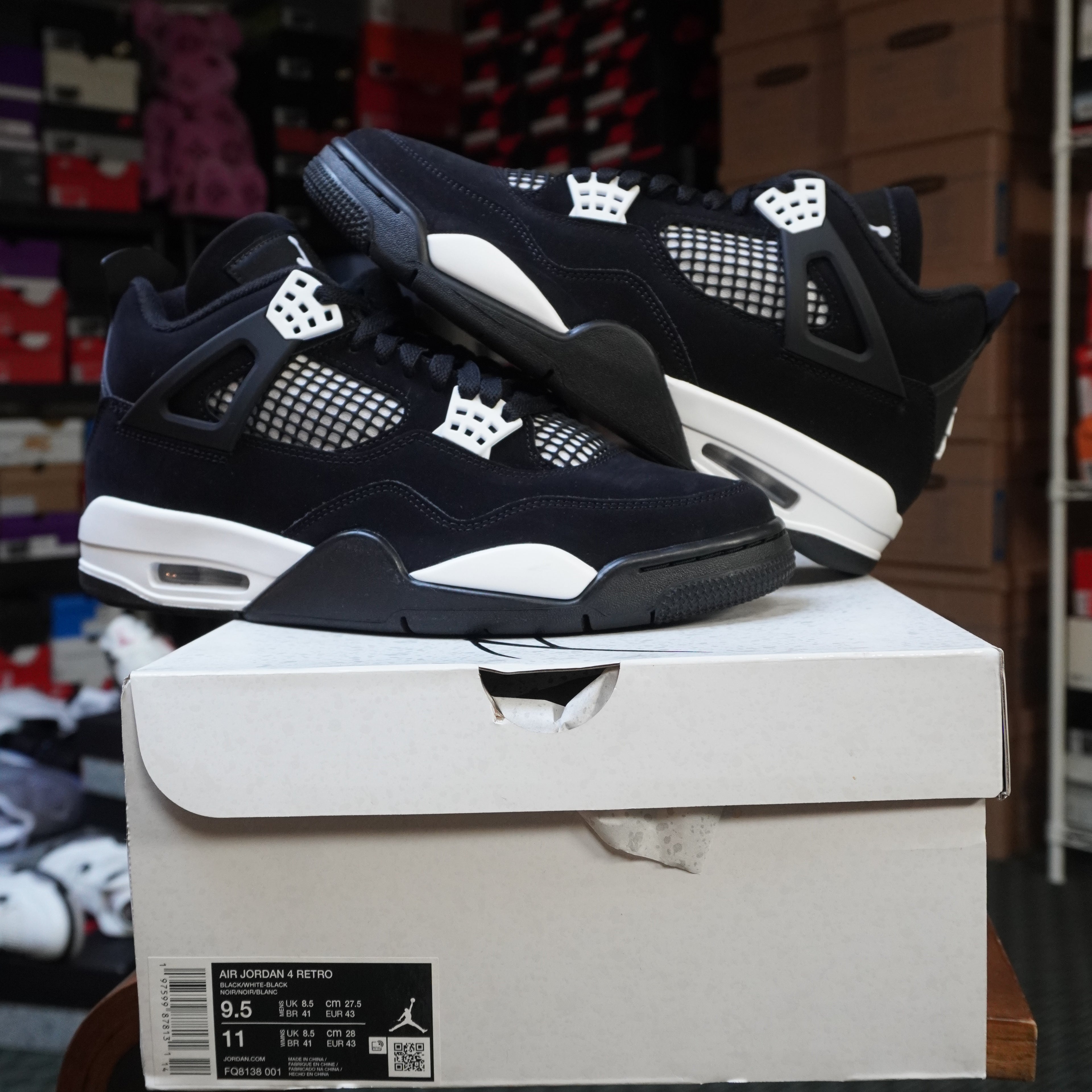 Jordan 4 Retro White Thunder