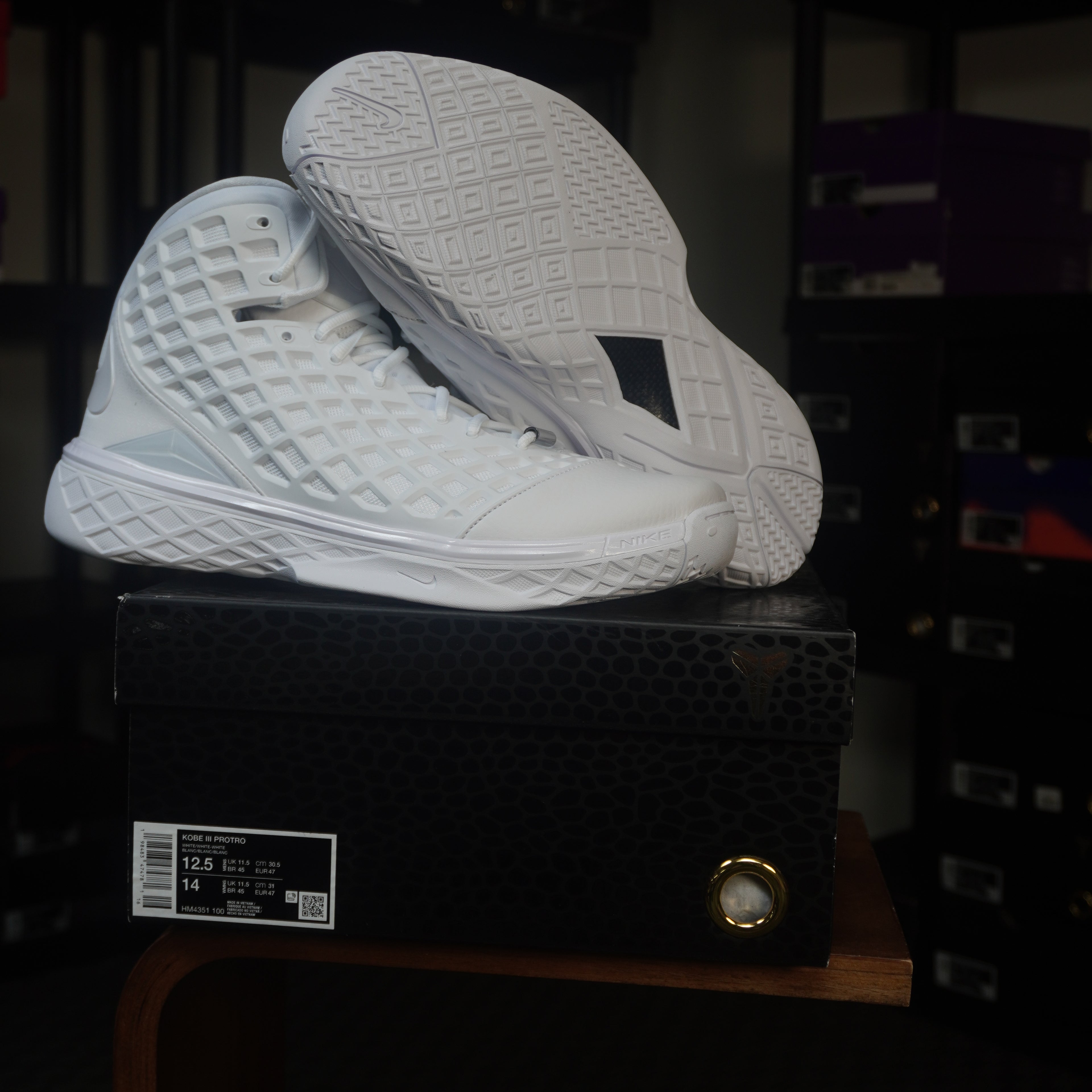 Nike Kobe 3 Protro Halo