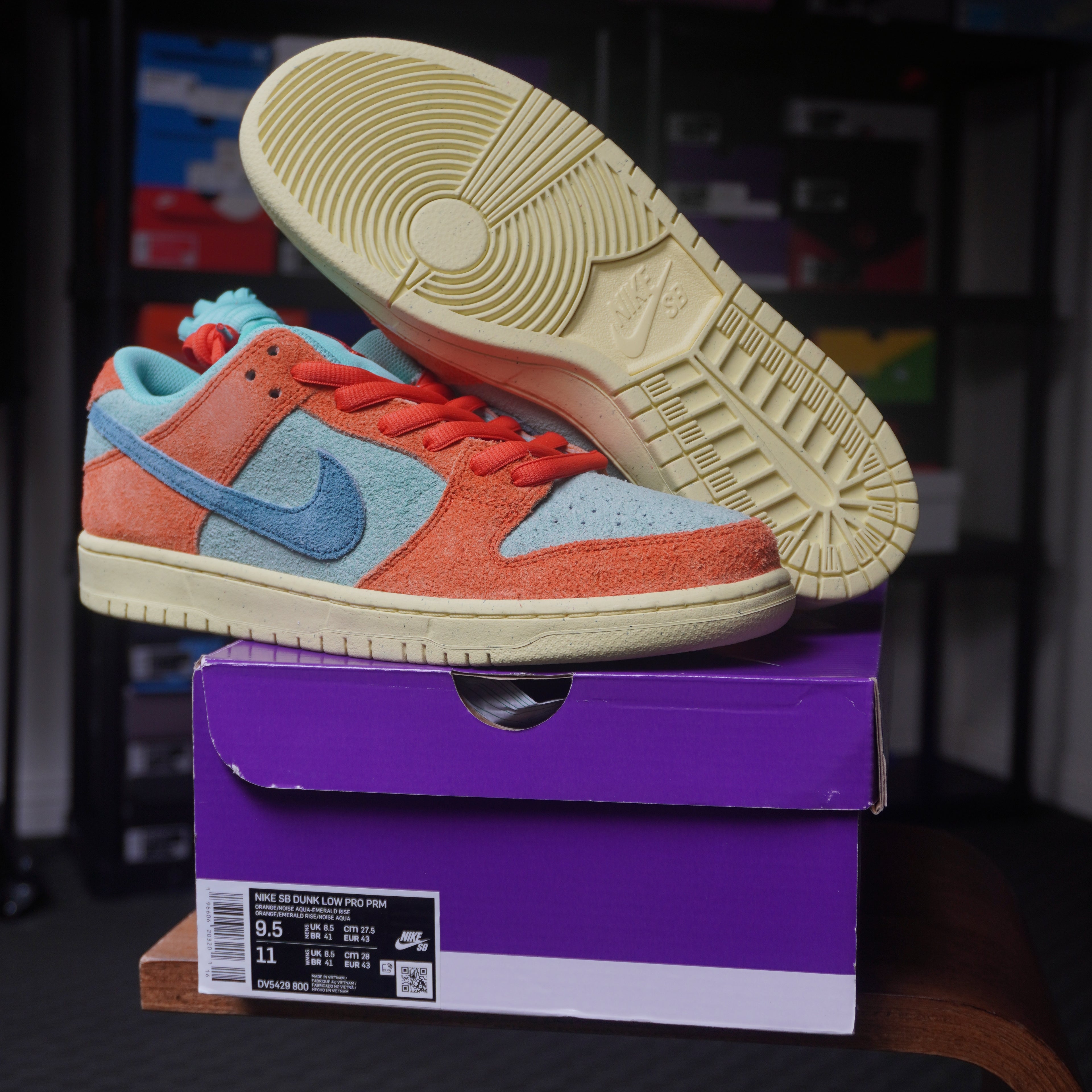Nike SB Dunk Low Orange Emerald Rise